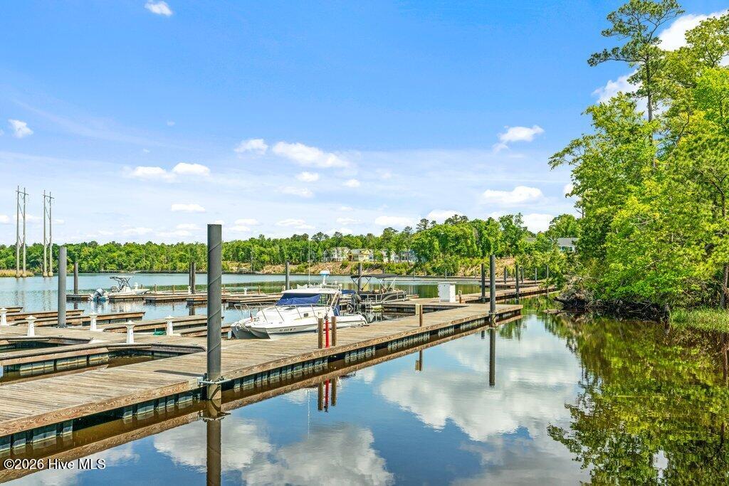 100566937 | Photo 79