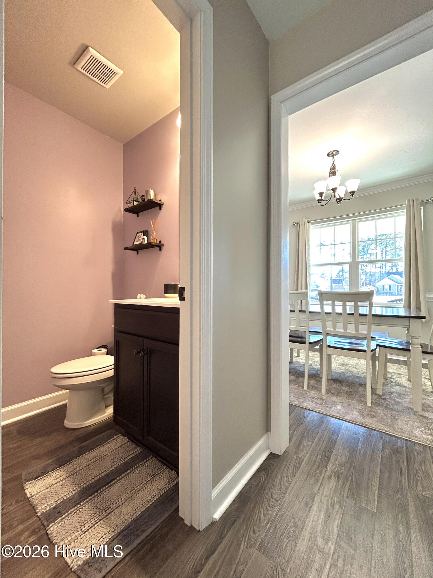 100557400 | Photo 19