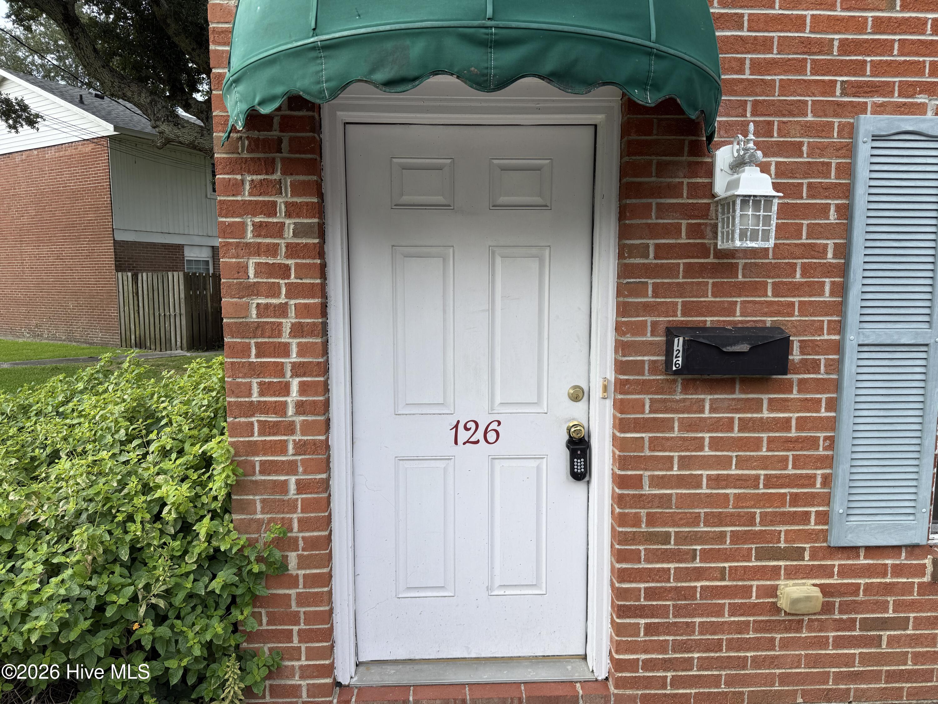 126 Short, Beaufort, North Carolina, 2 Bedroom Bedrooms, 4 Room Rooms,2 BathroomBathrooms,Townhouse,For sale,Short,100597291 126 Short, Beaufort, North Carolina, 2 Bedroom Bedrooms, 4 Room Rooms,2 BathroomBathrooms,Townhouse,For sale,Short,100597291