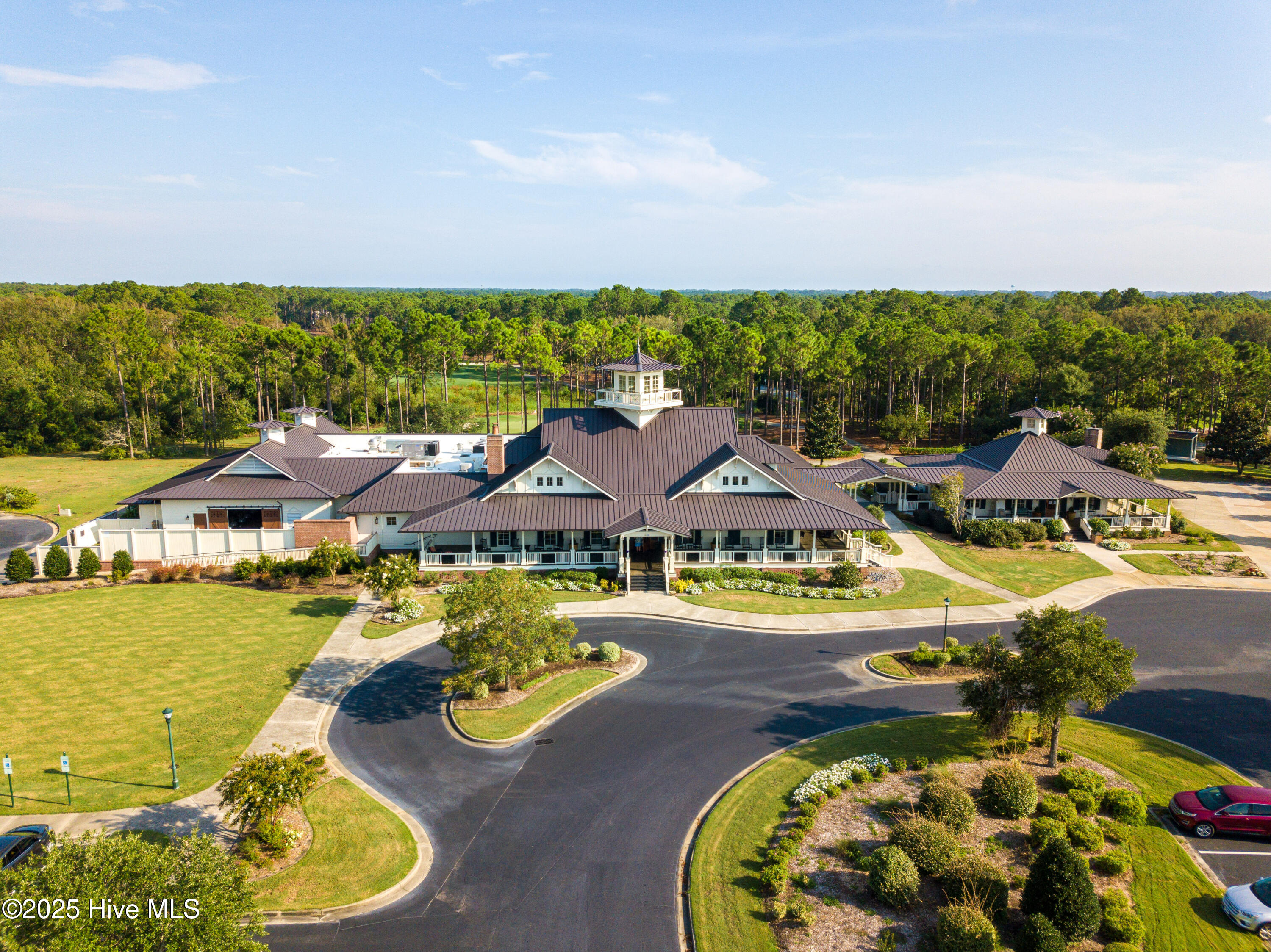 100523896 | Photo 71