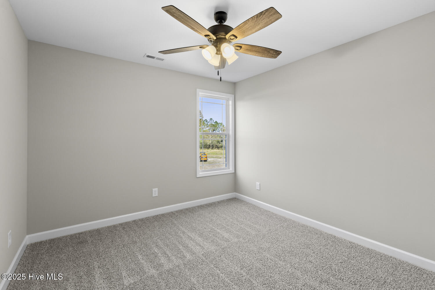 100539623 | Photo 20