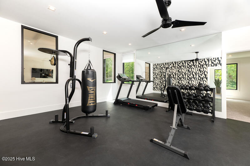 100514811 | Photo 30