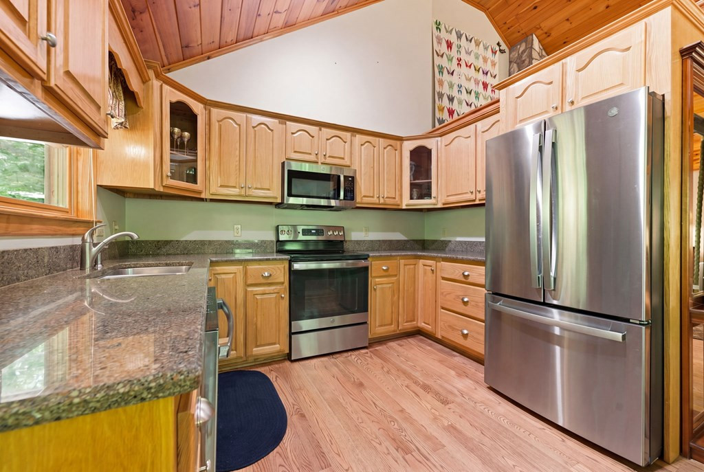 90 Skyland Trail, Murphy, NC 28906 Listing Photo  16