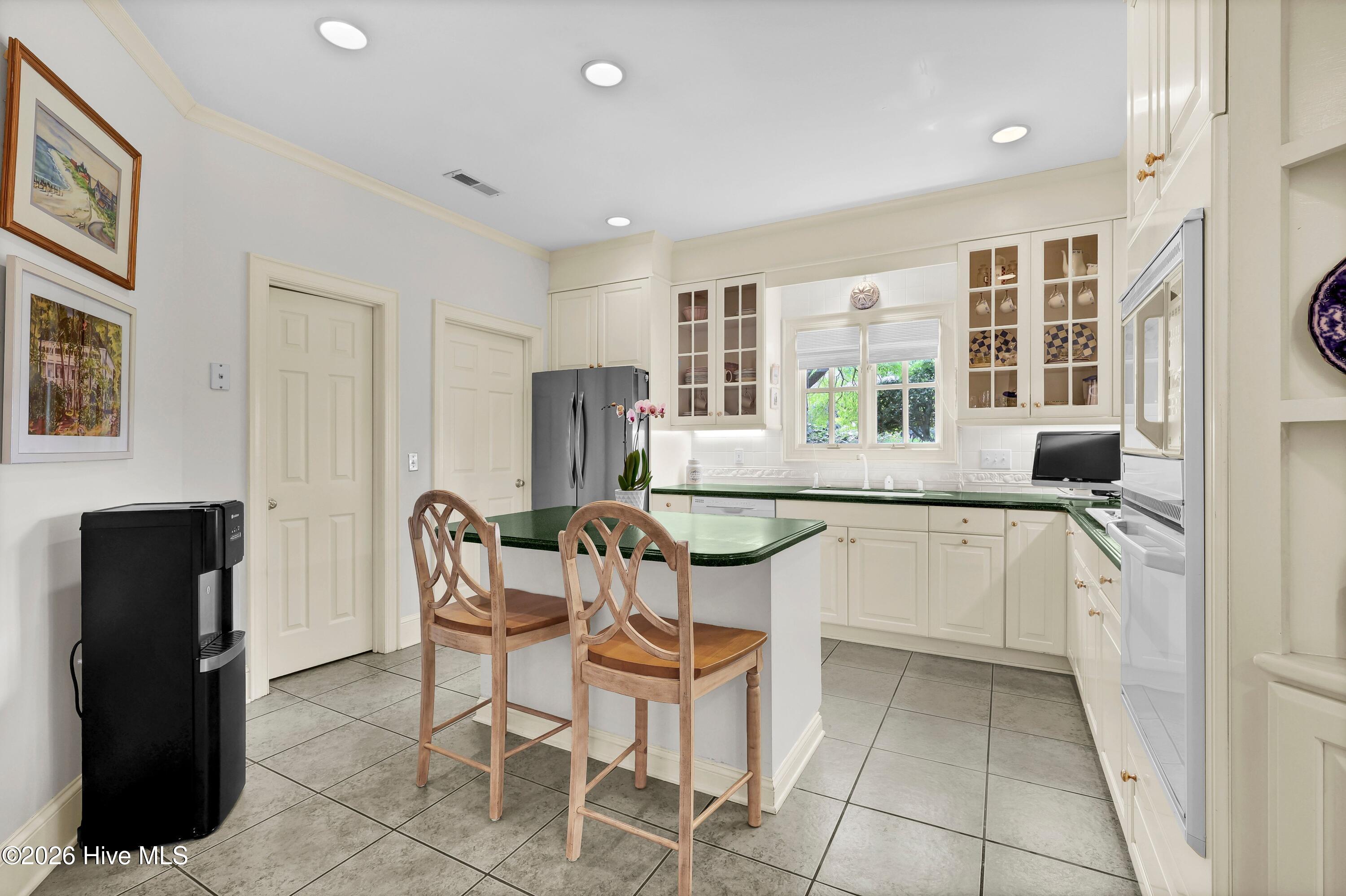 100567491 | Photo 20