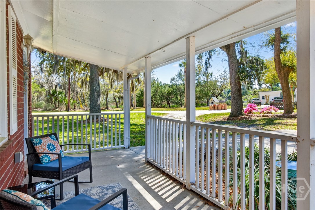 222 East Point Drive, Savannah, GA, 31410