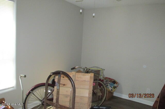 100560522 | Photo 11