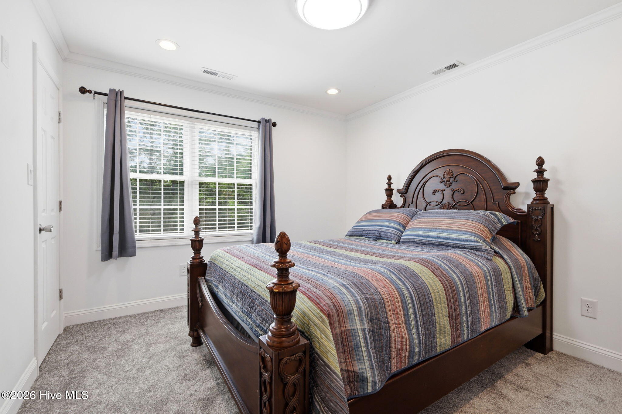 138 Yacht Club Drive,Newport