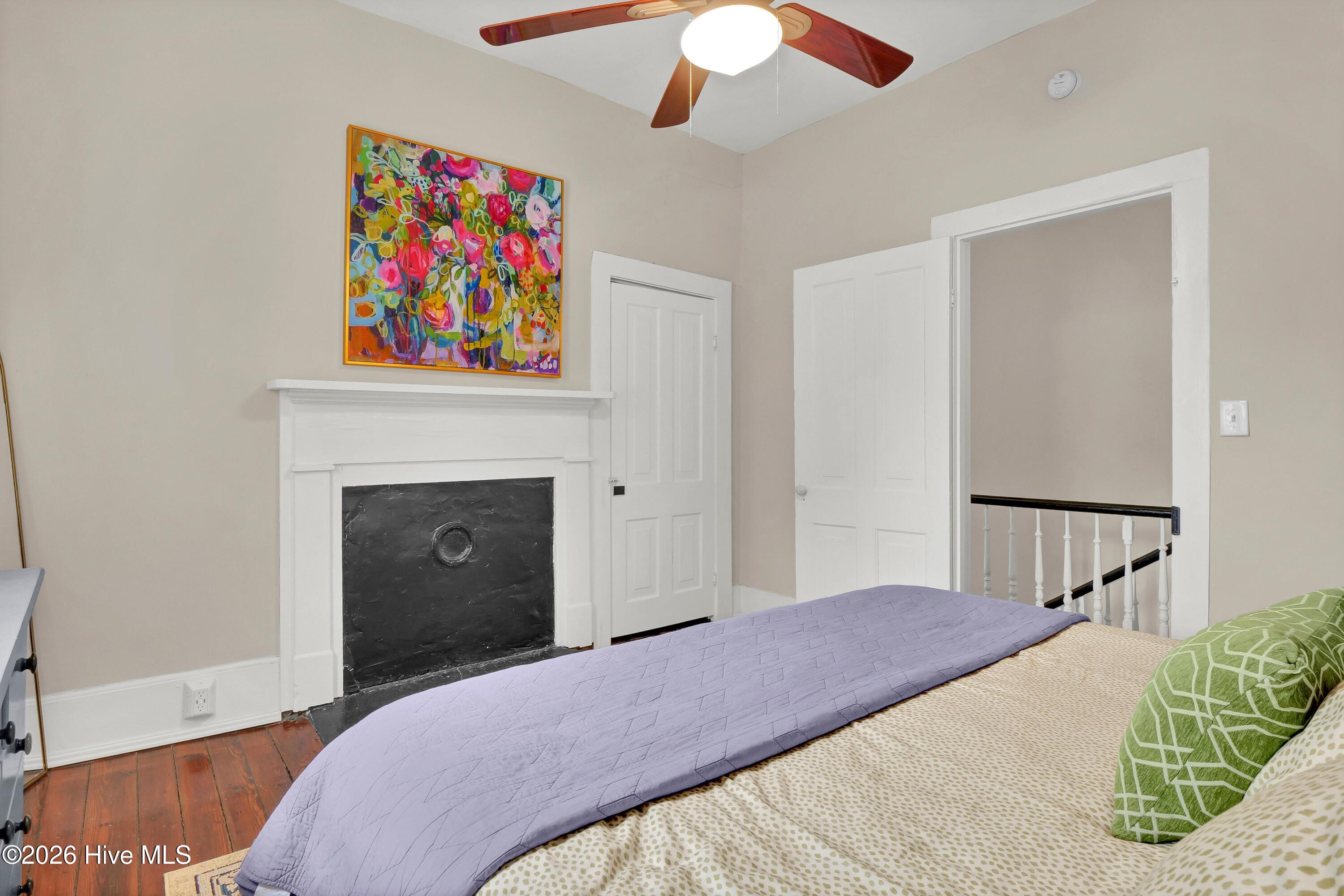 100562597 | Photo 20