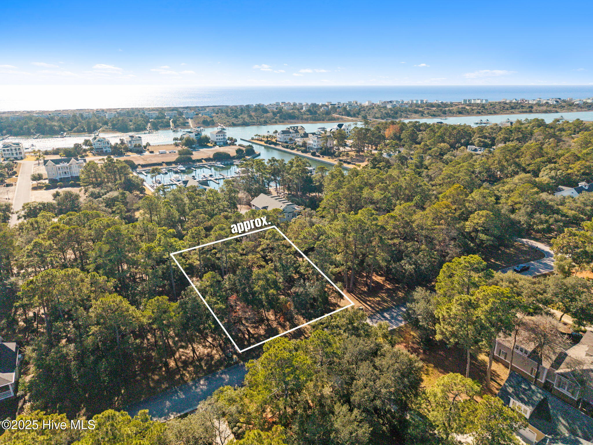 100545222 | Photo 25