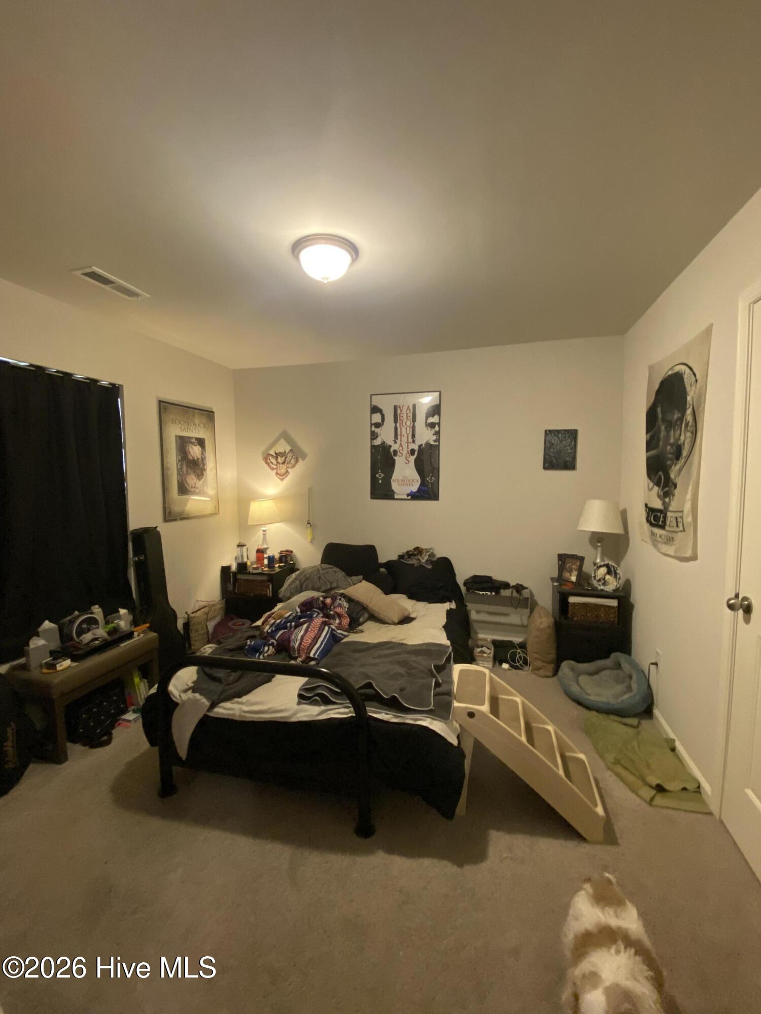 100566692 | Photo 25