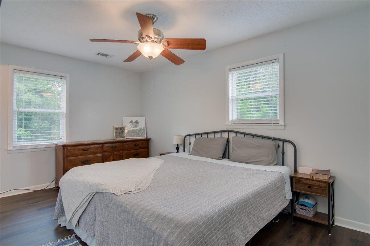 207 Colonial Court