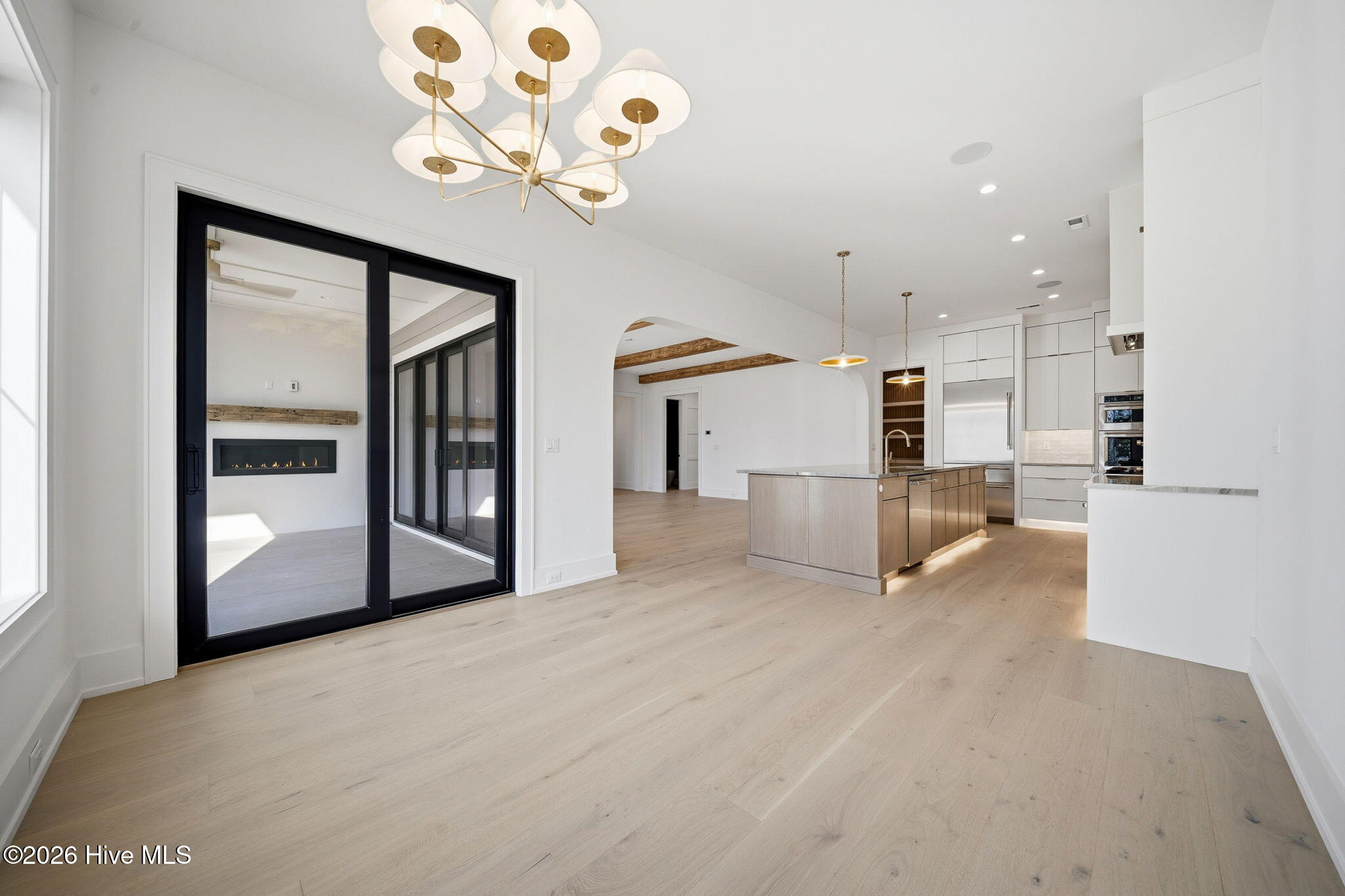 100500065 | Photo 28