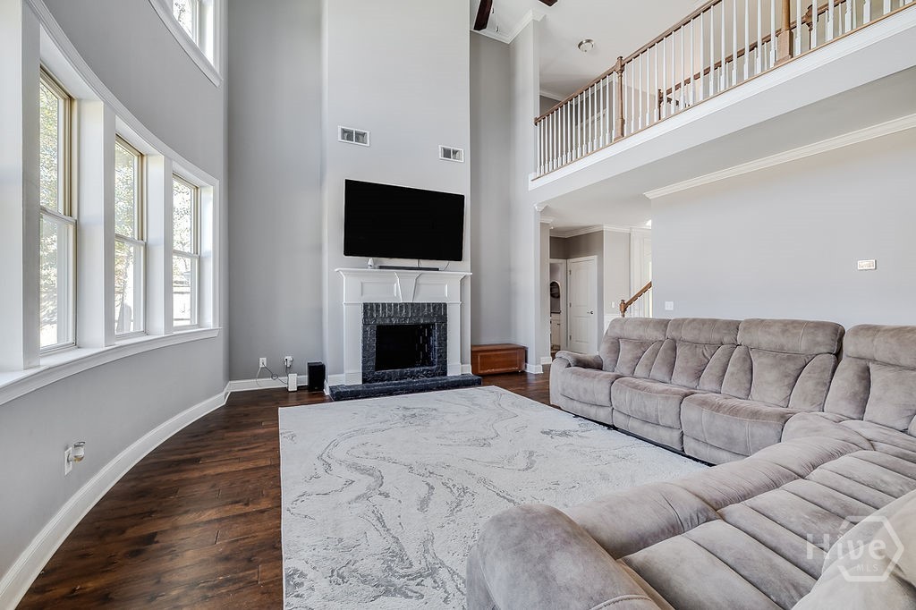 Living room towards right
