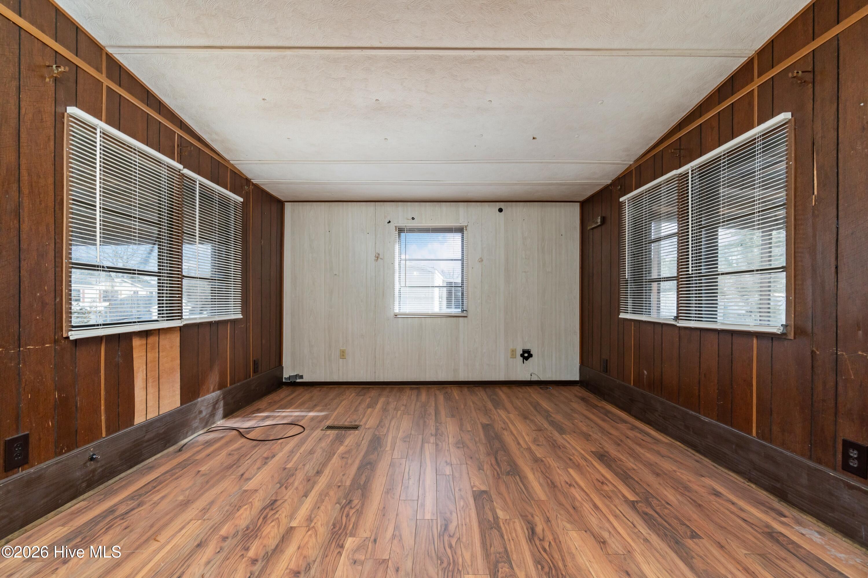 102 N Dawn Street,Merritt