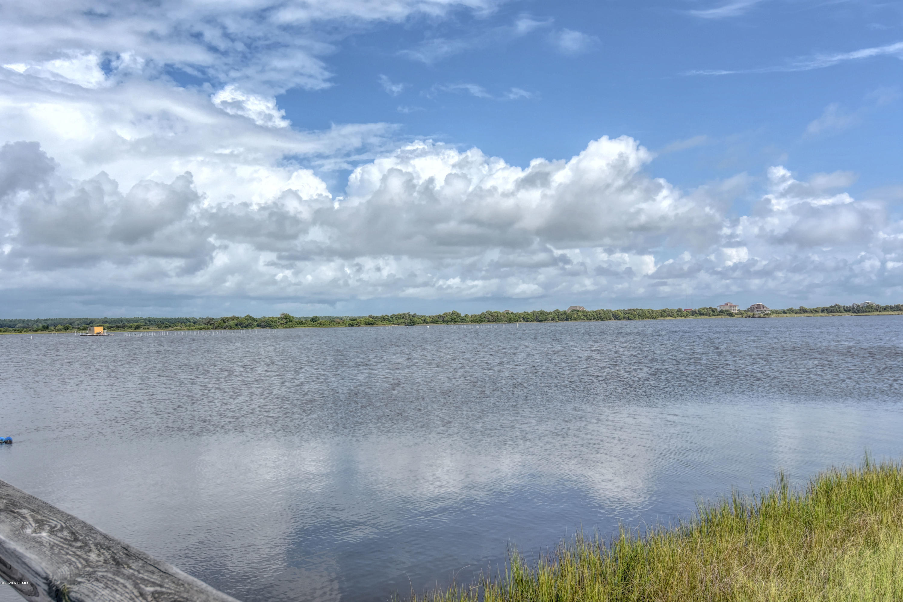 100544087 | Photo 37