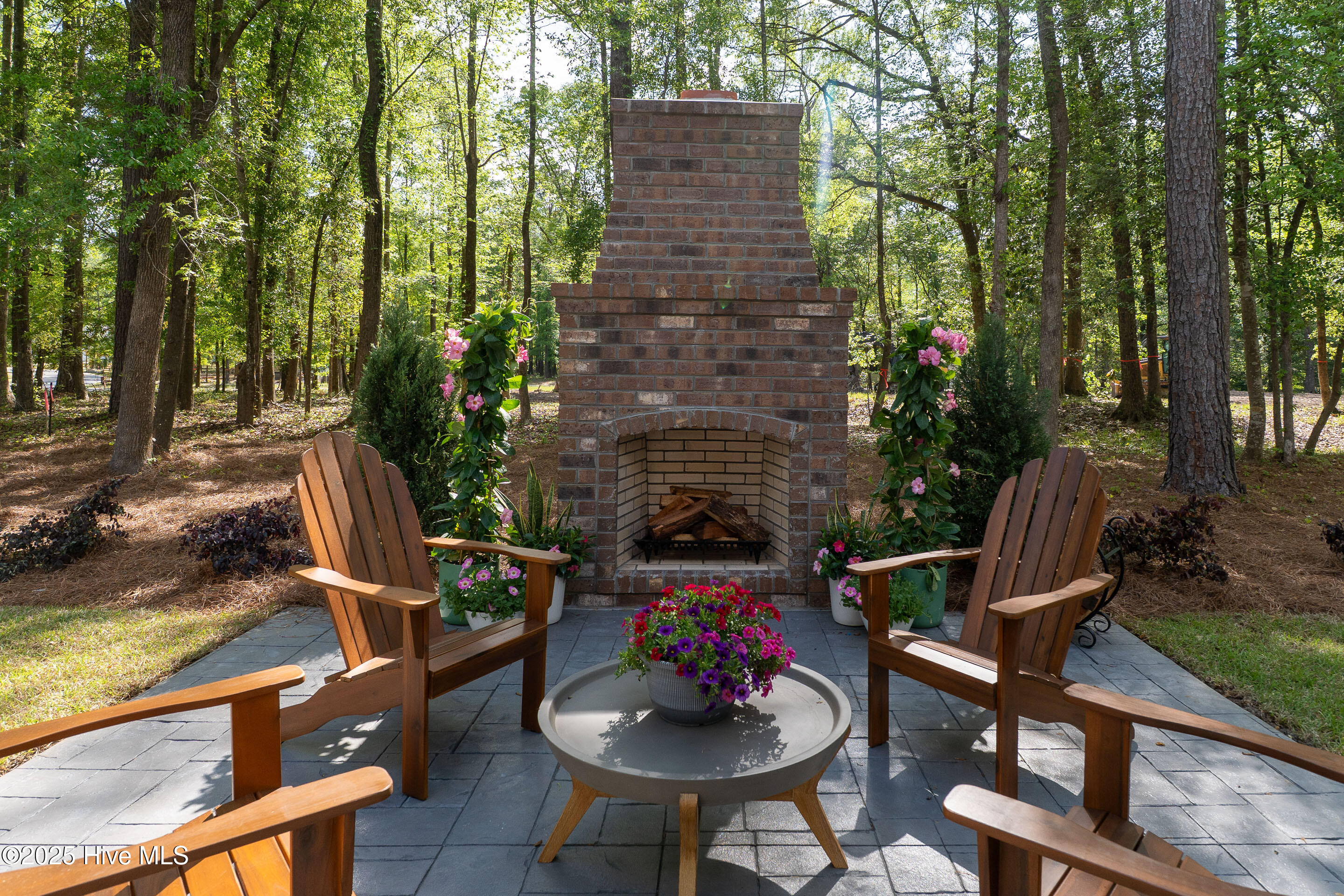 100487716 | Photo 49