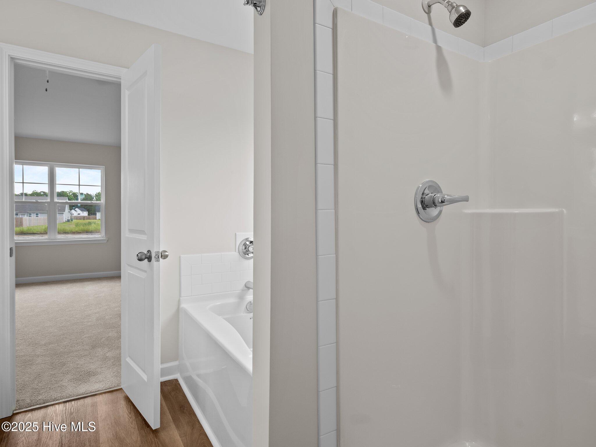 100511213 | Photo 19