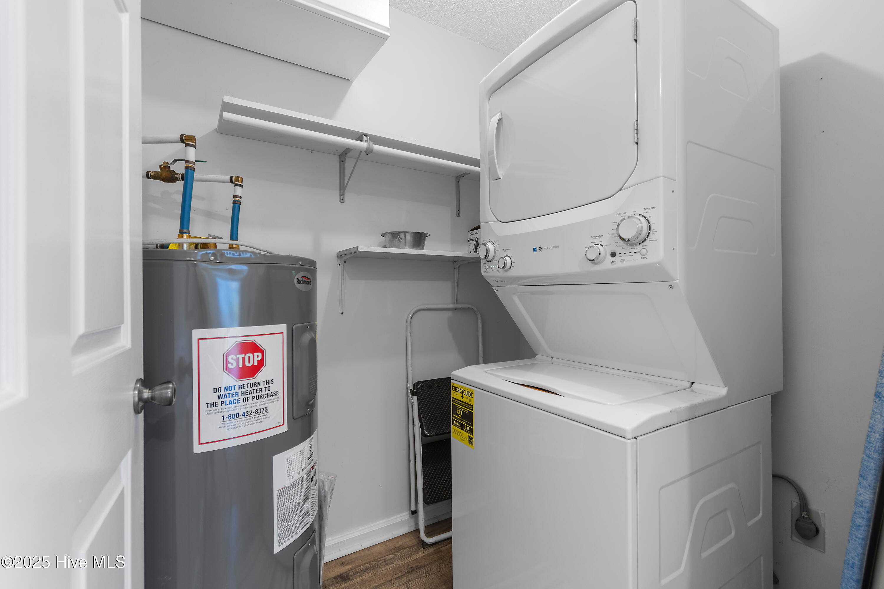 100541380 | Photo 17