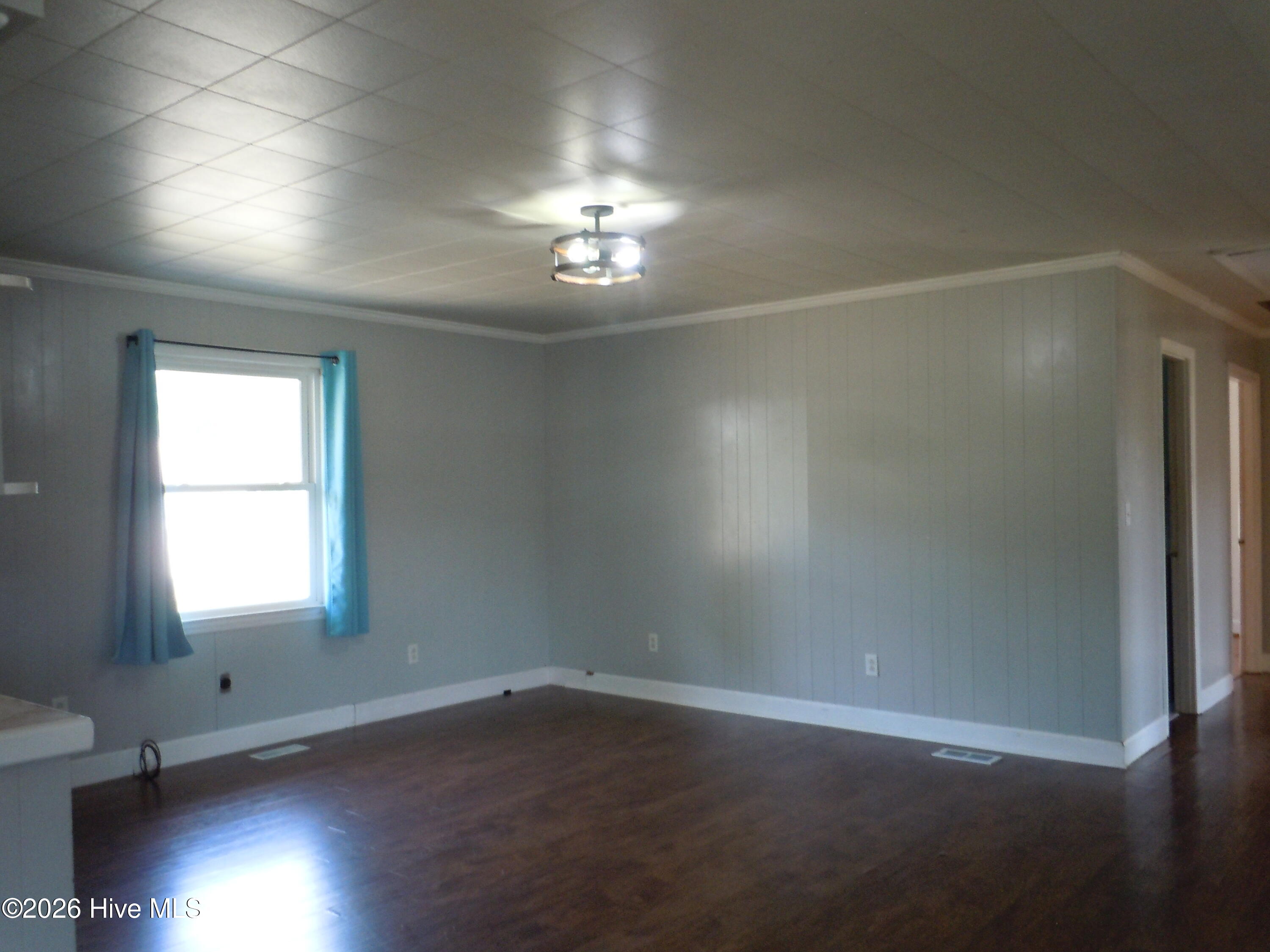 100565752 | Photo 15