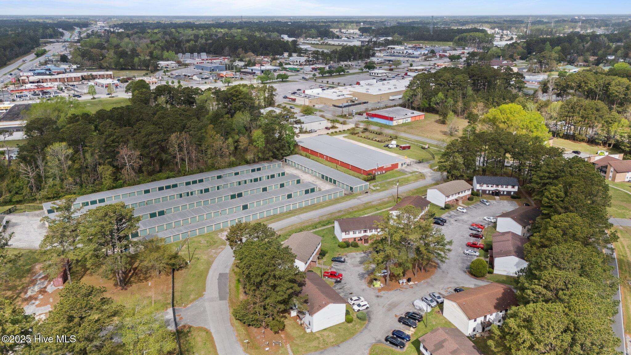 100542477 | Photo 17