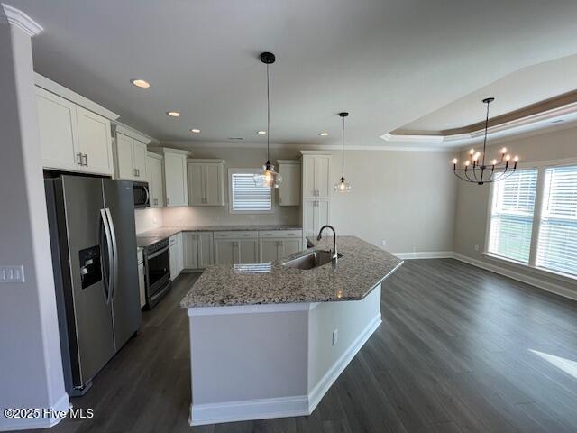 100546789 | Photo 11