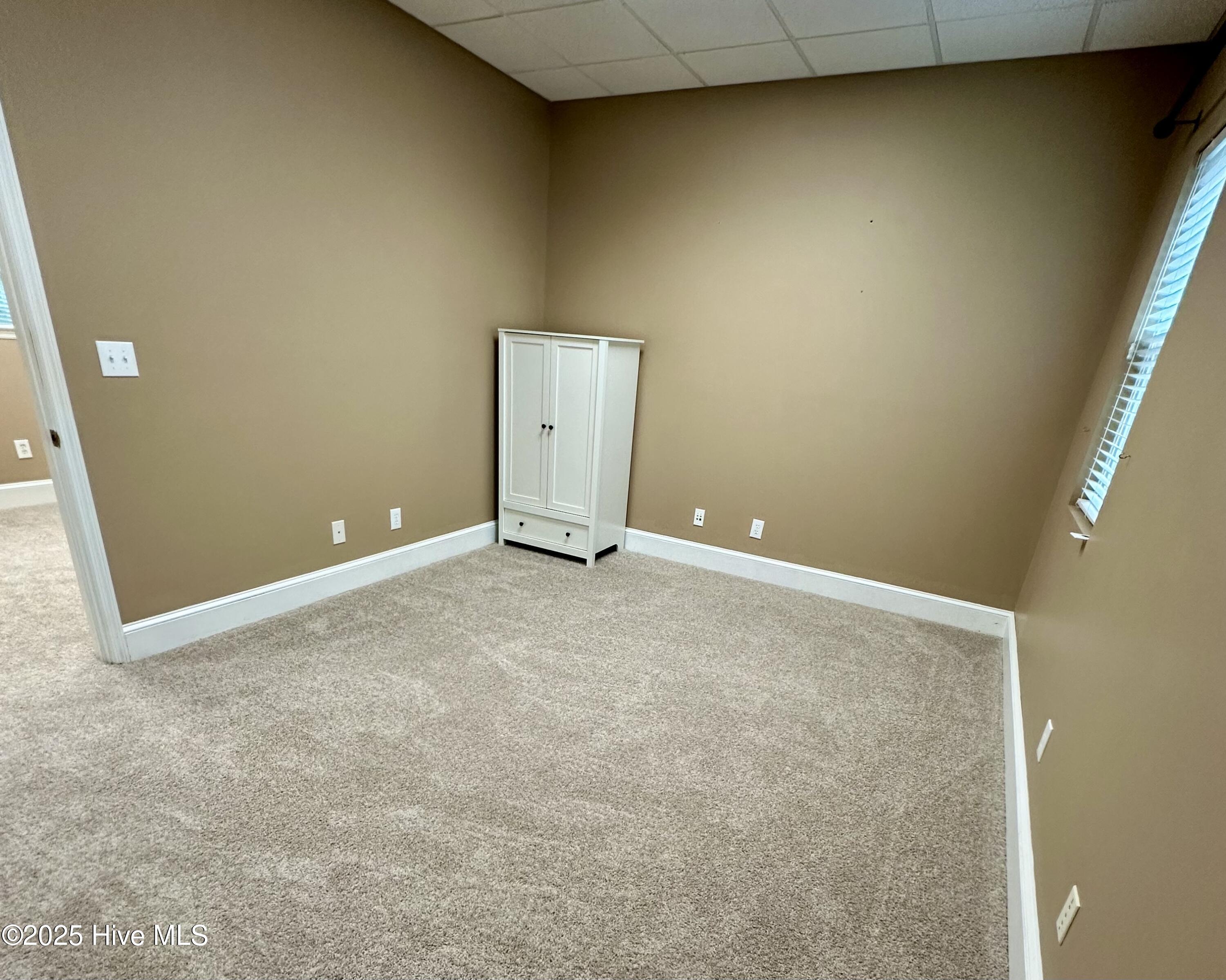 100516954 | Photo 11