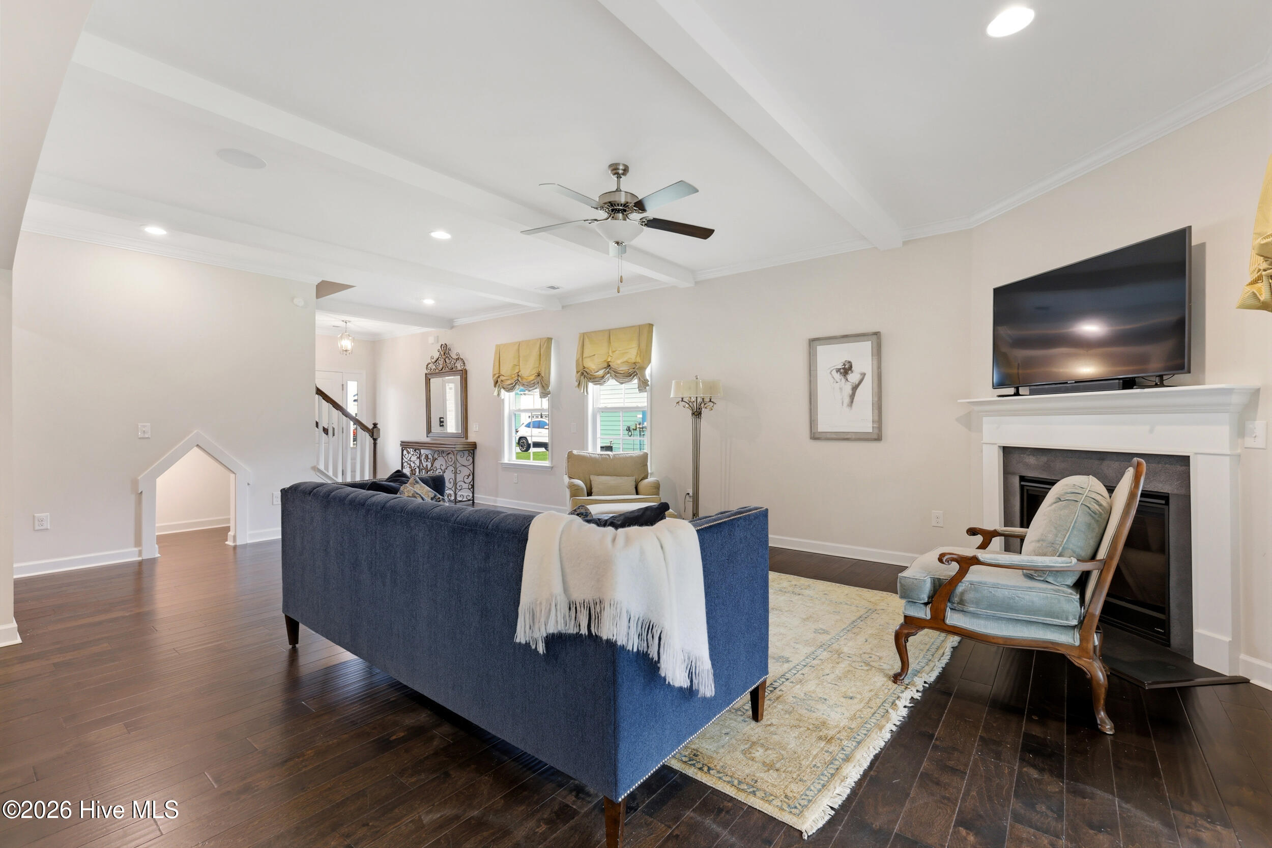 100570535 | Photo 10