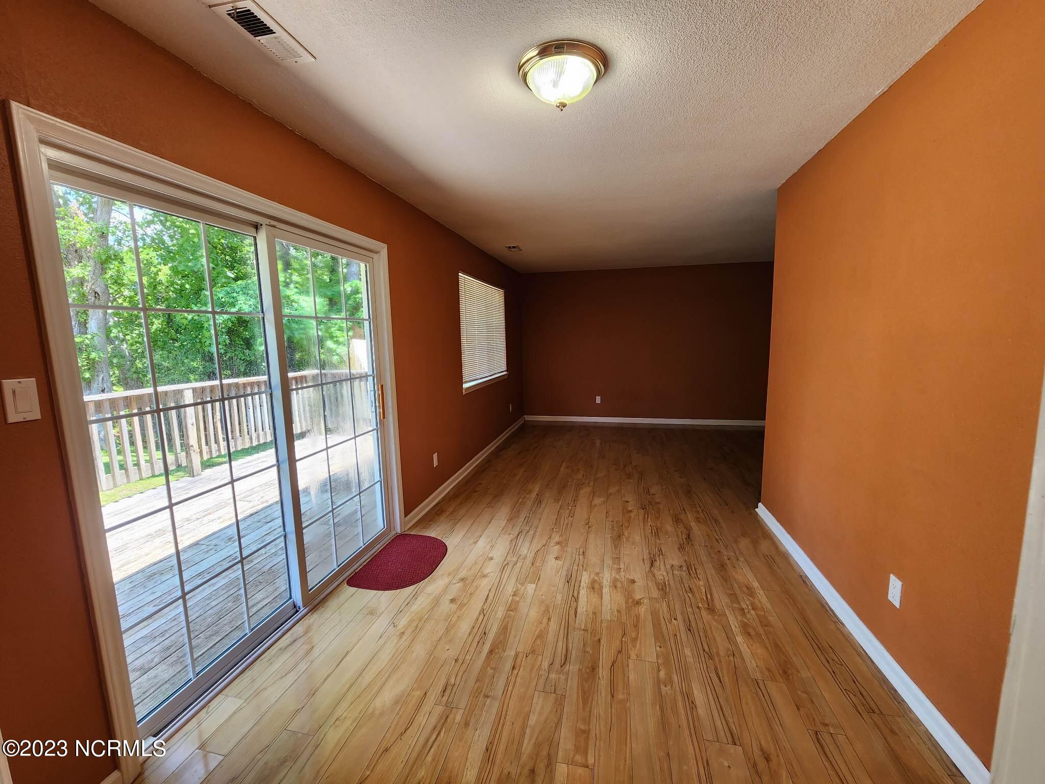 105 Briarwood Court,Jacksonville