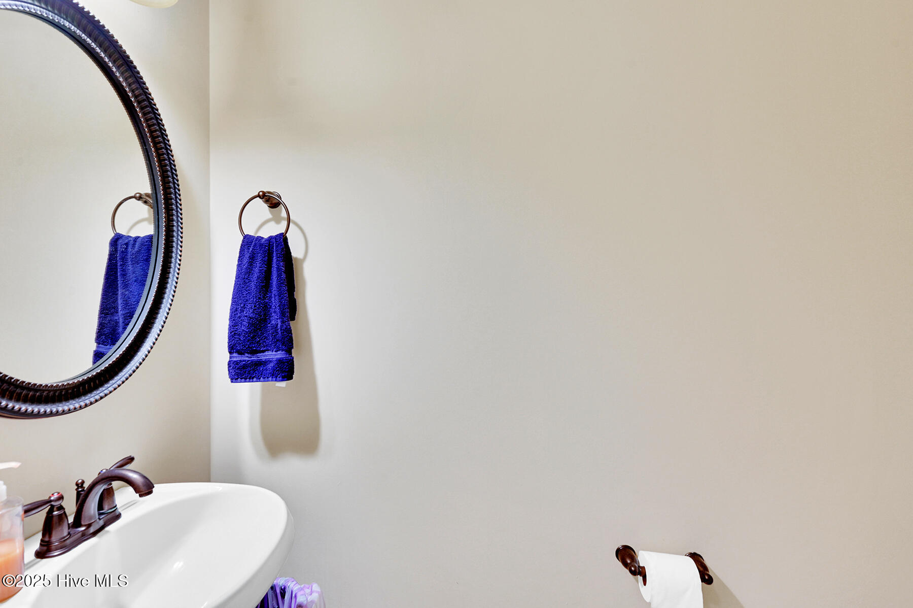 1856 Cambria Drive UNIT B, Greenville, NC, 27834