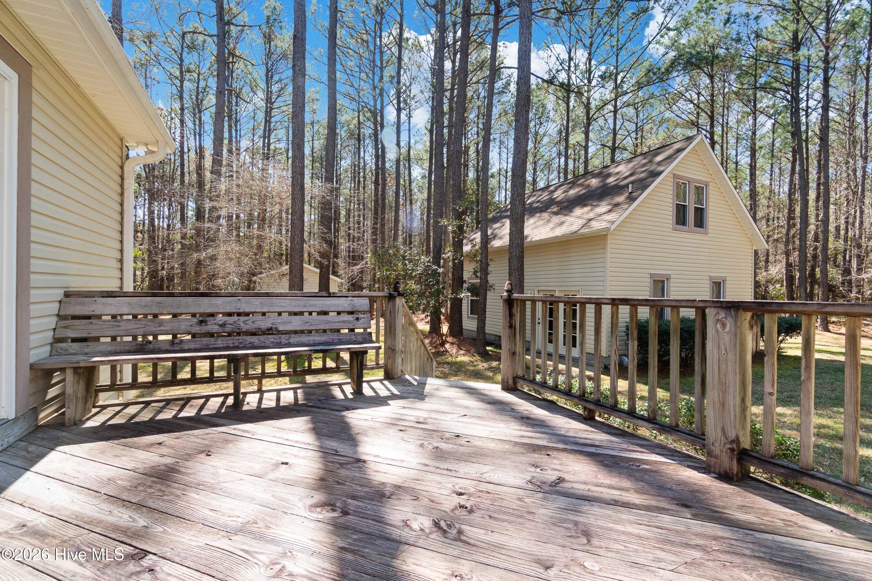 427 Bay Shores Road,Merritt