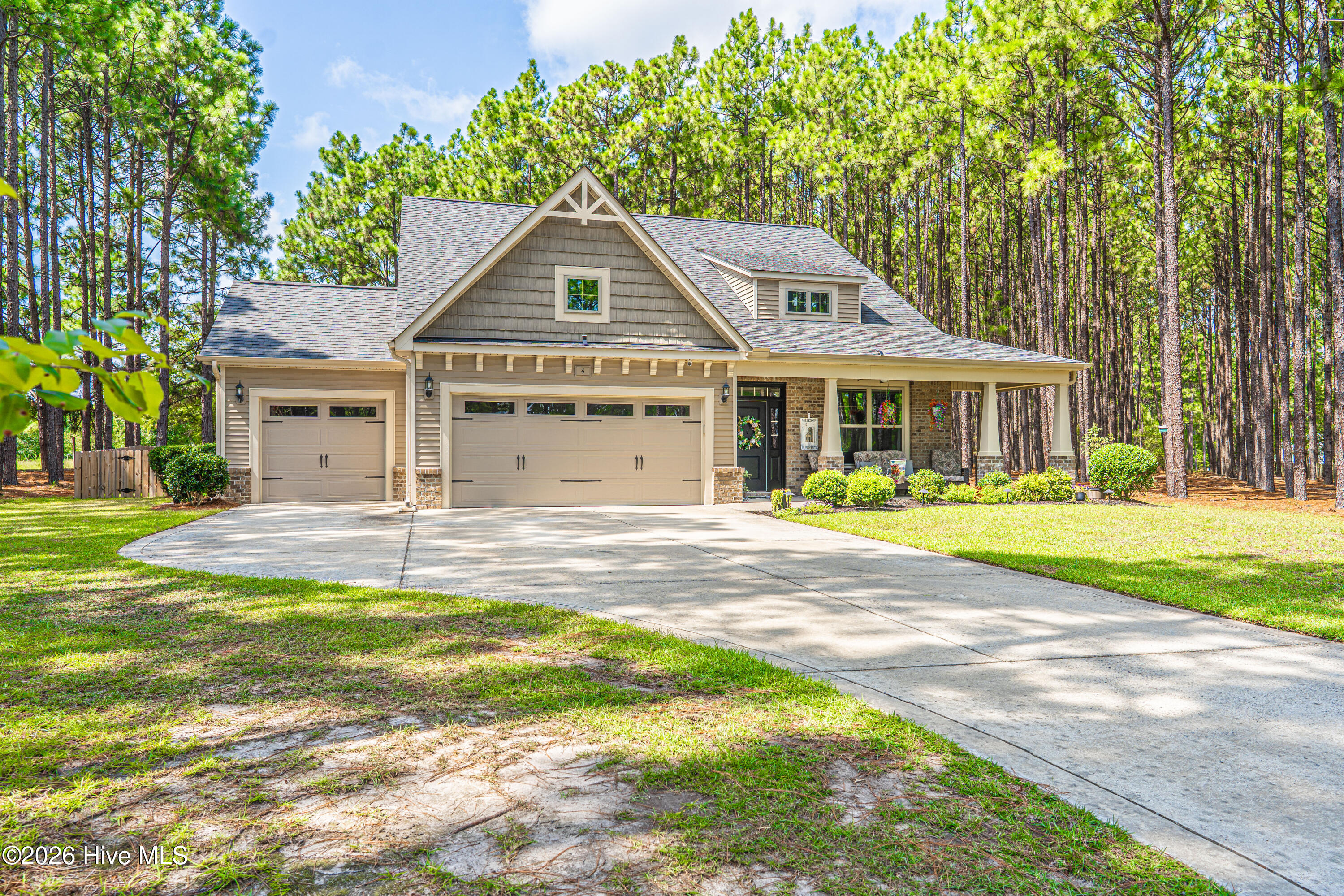 Photo 2 of Single family home for sale at 4 Whitman Ct, Jackson Springs, NC 27281 | MLS# 100600705 | Listing updated on 2026-09-02