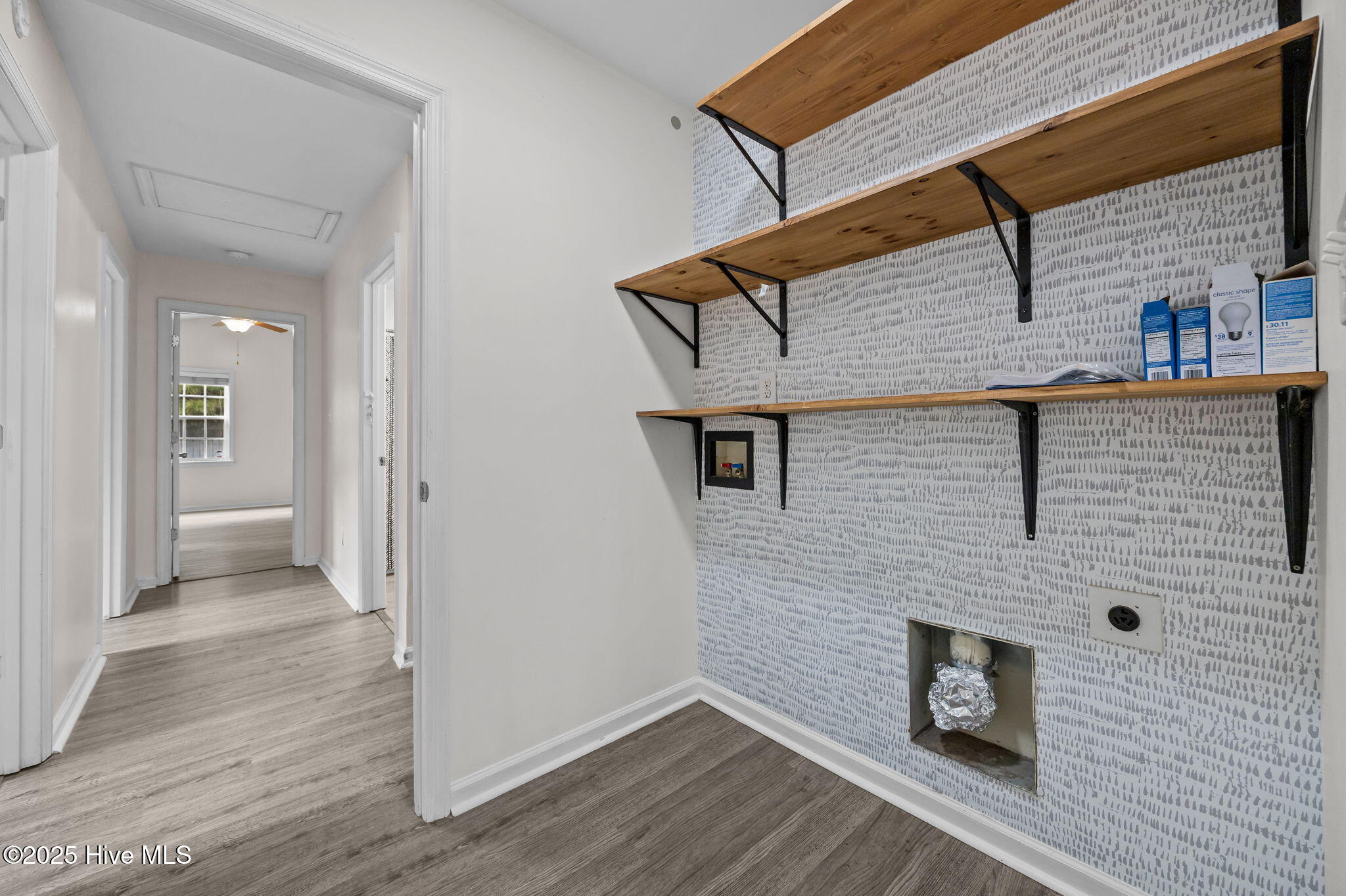 100545906 | Photo 19