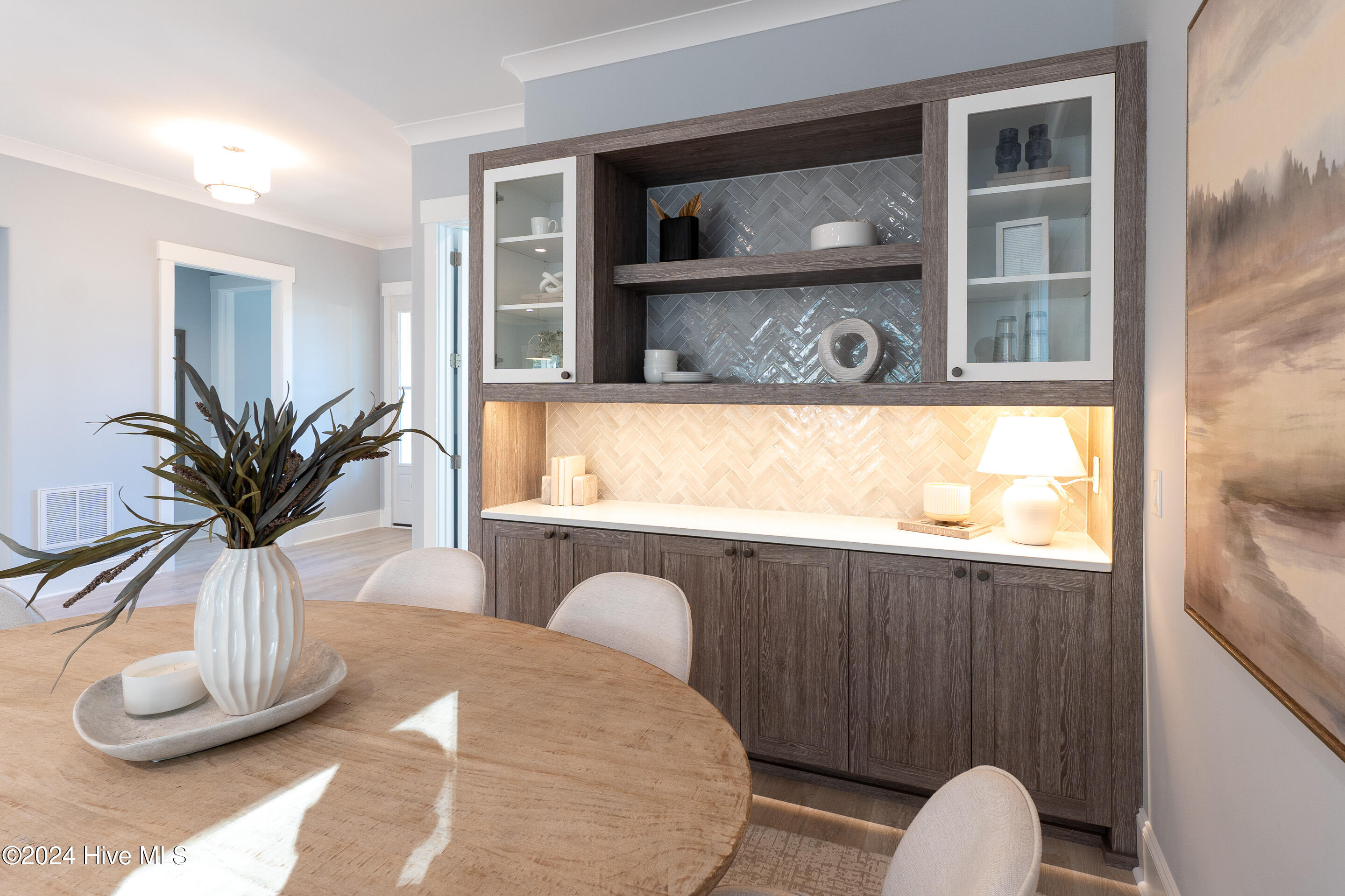 100451918 | Photo 15