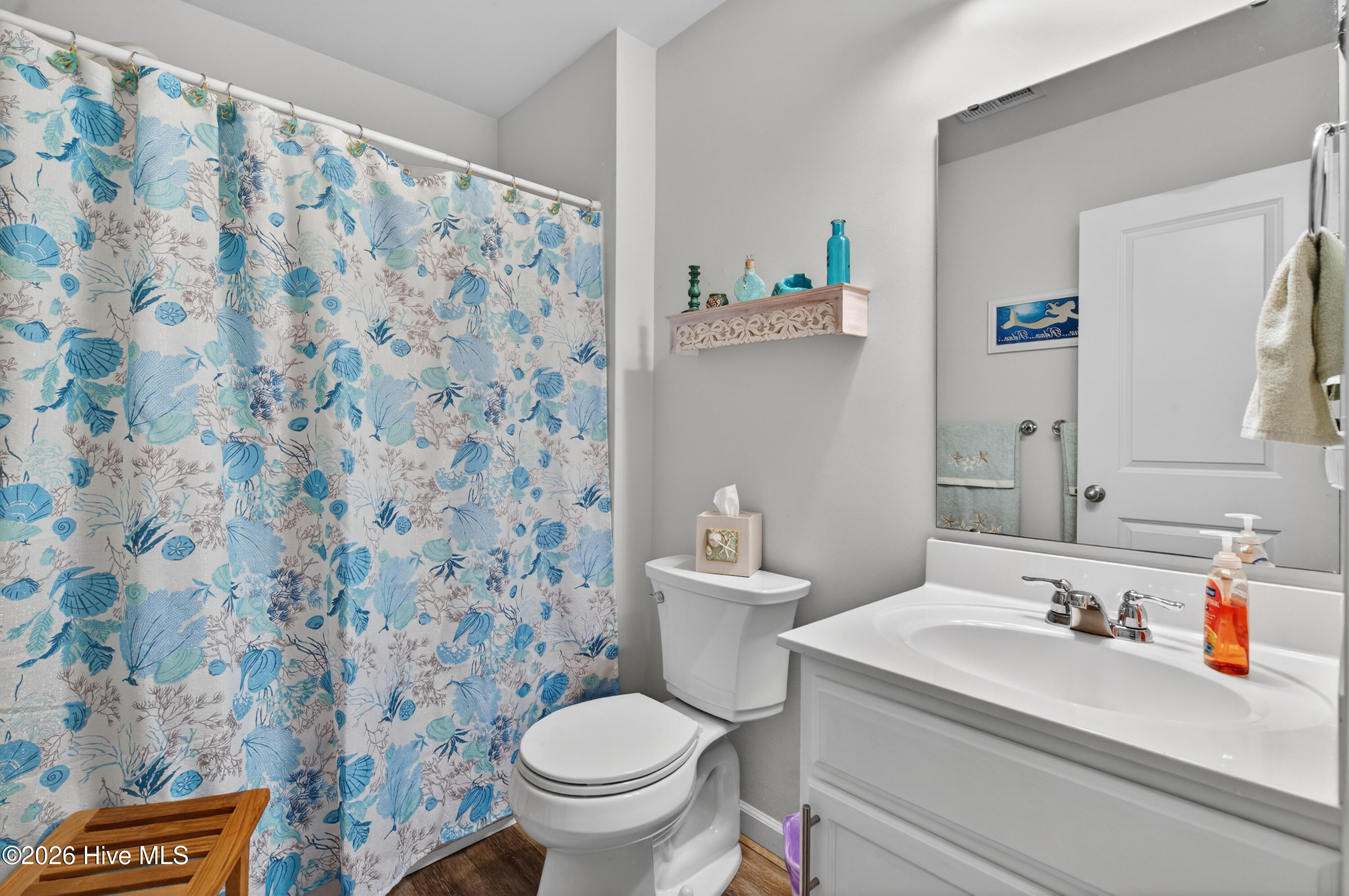 100557336 | Photo 40