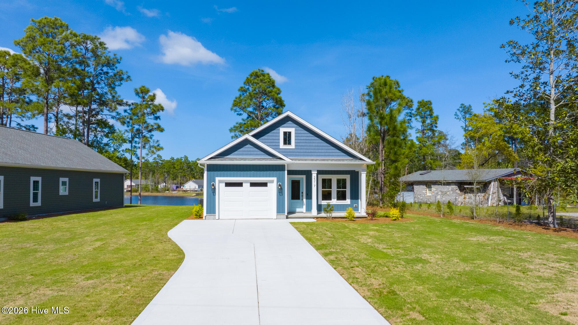 100565592 | Photo 65