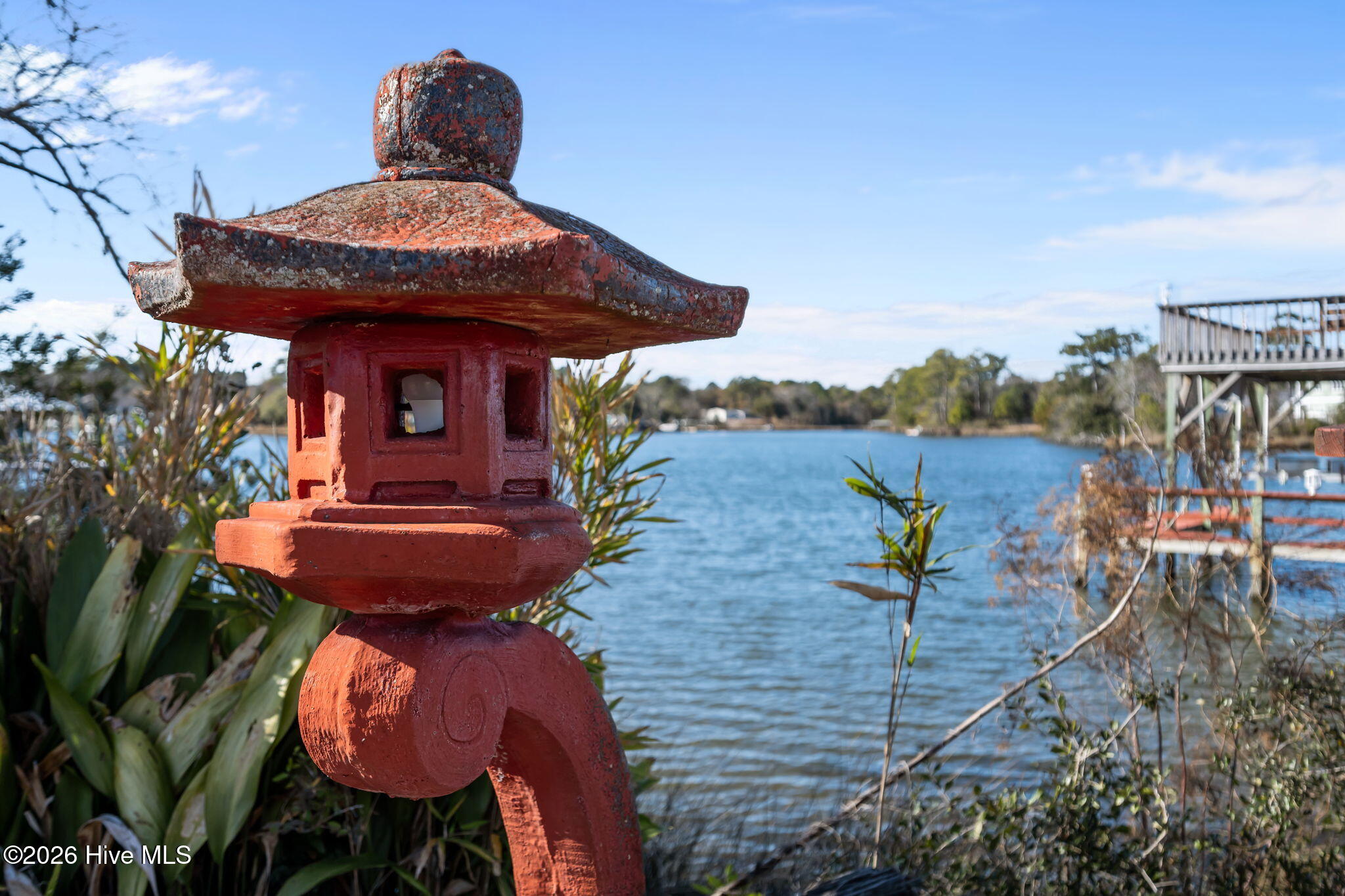 100542324 | Photo 12