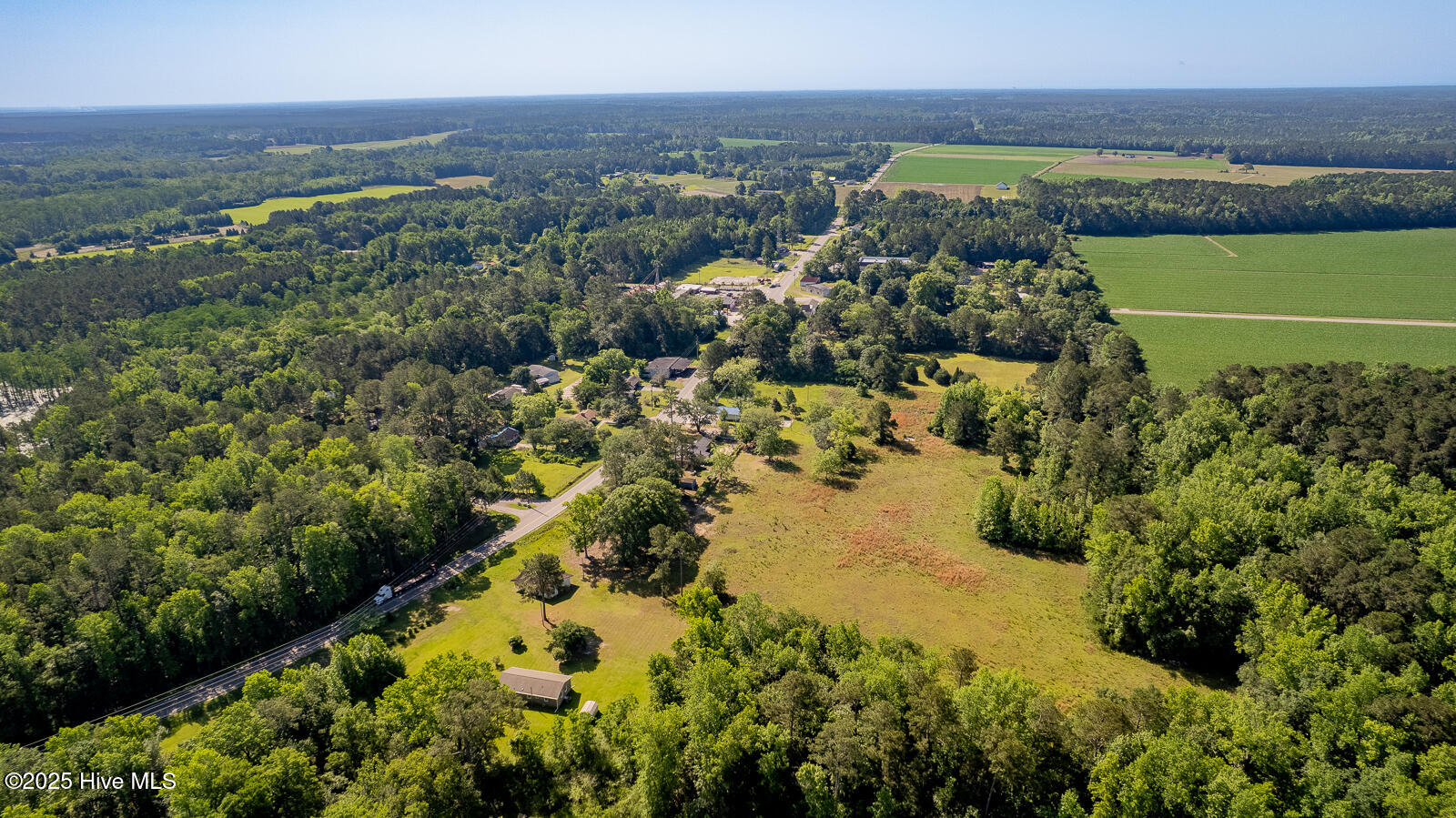 100507211 | Photo 10