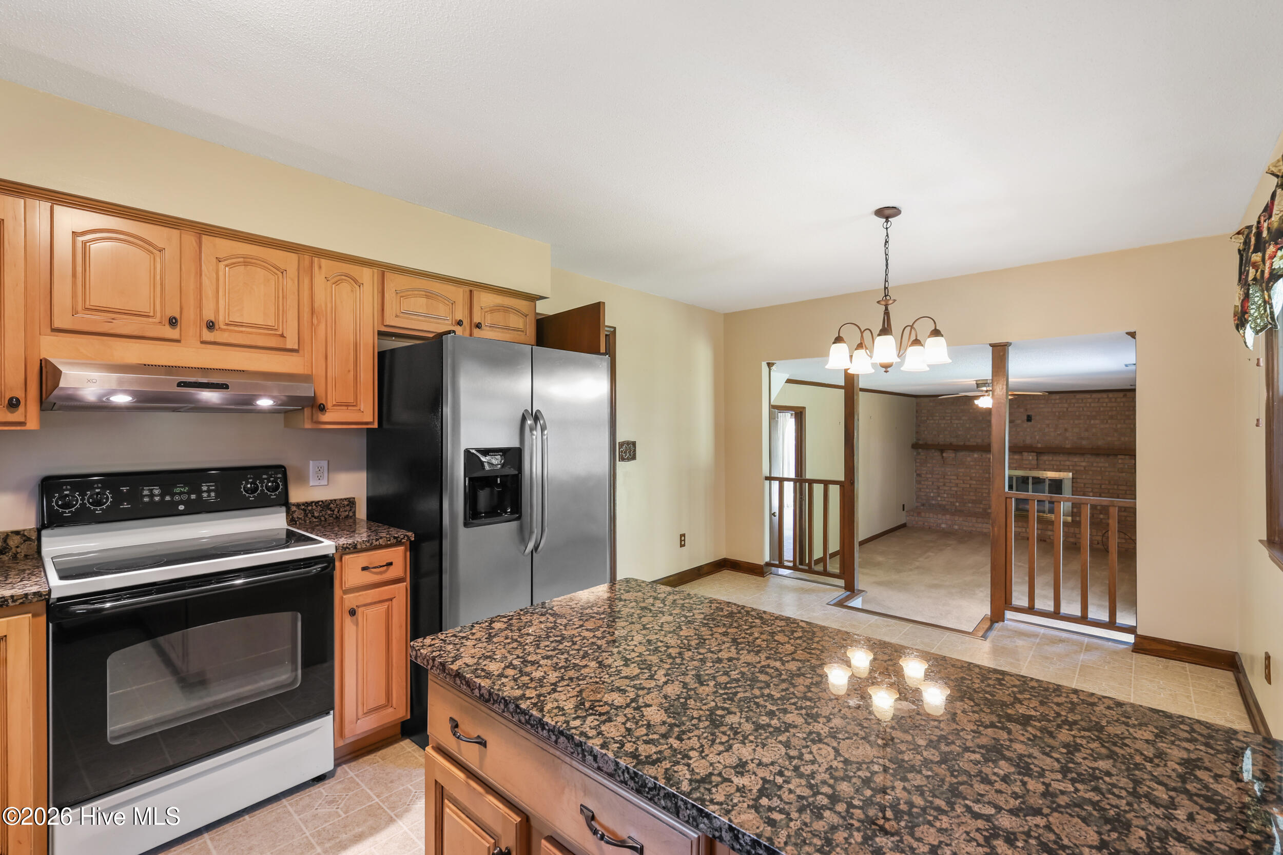 100567633 | Photo 18