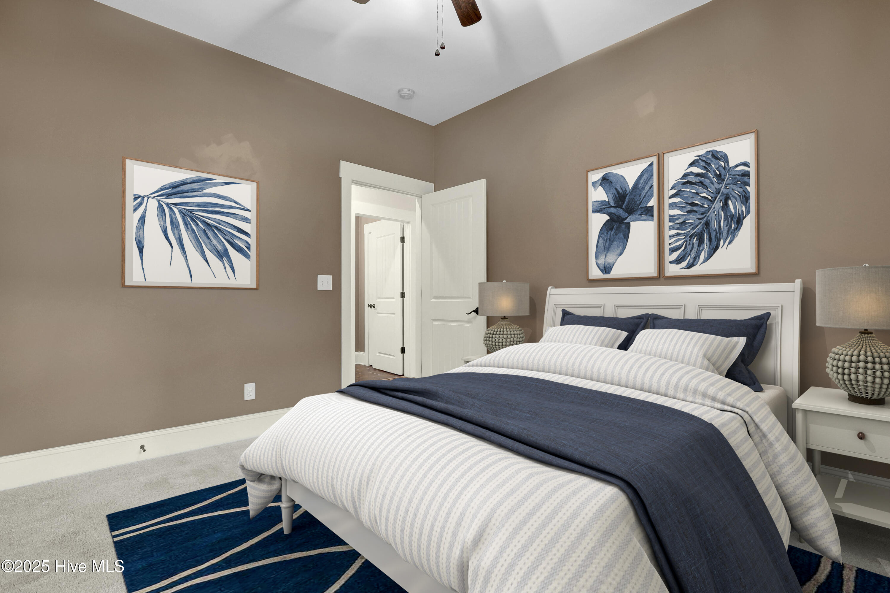 100538989 | Photo 28