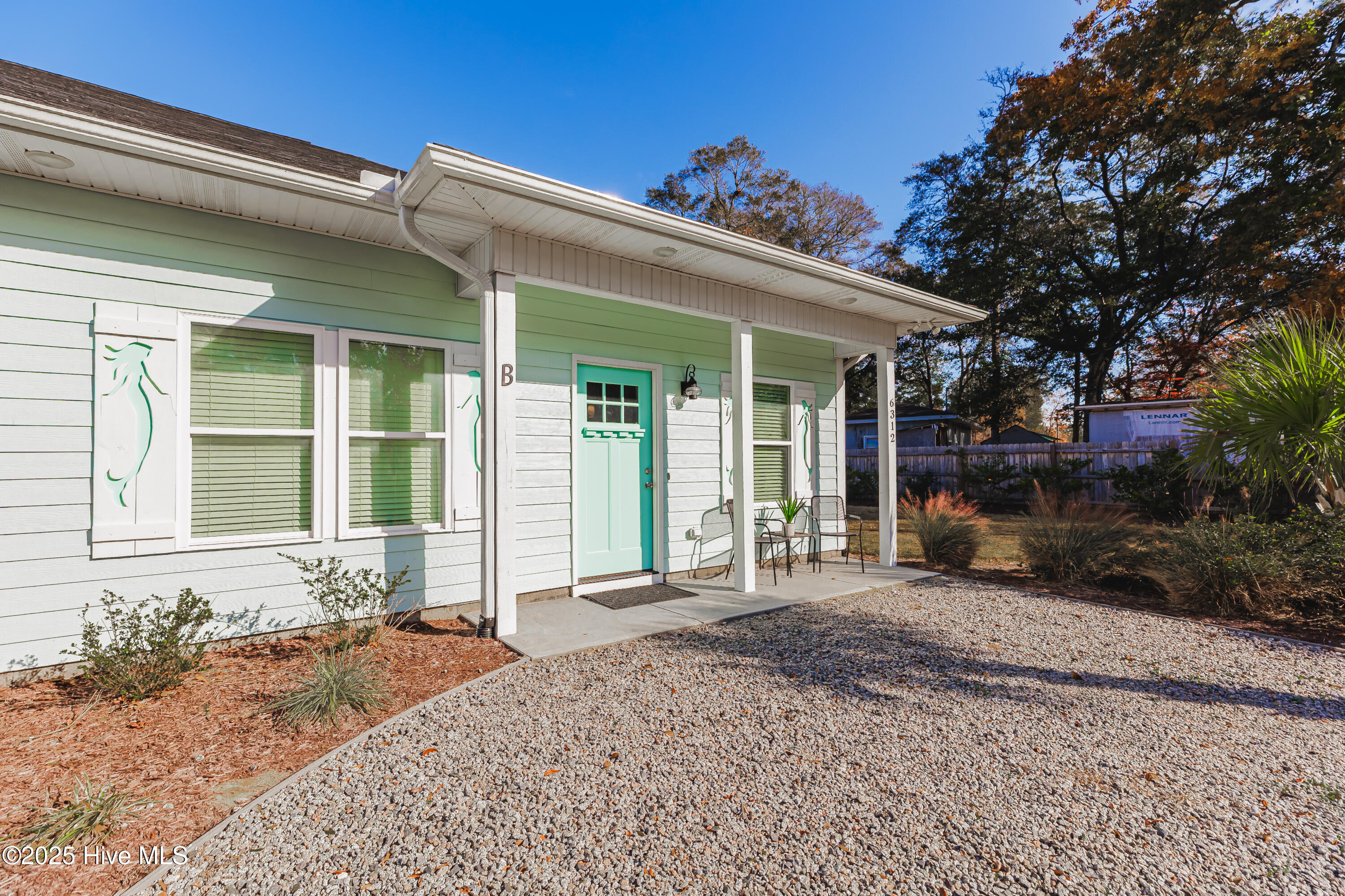 100542603 | Photo 24