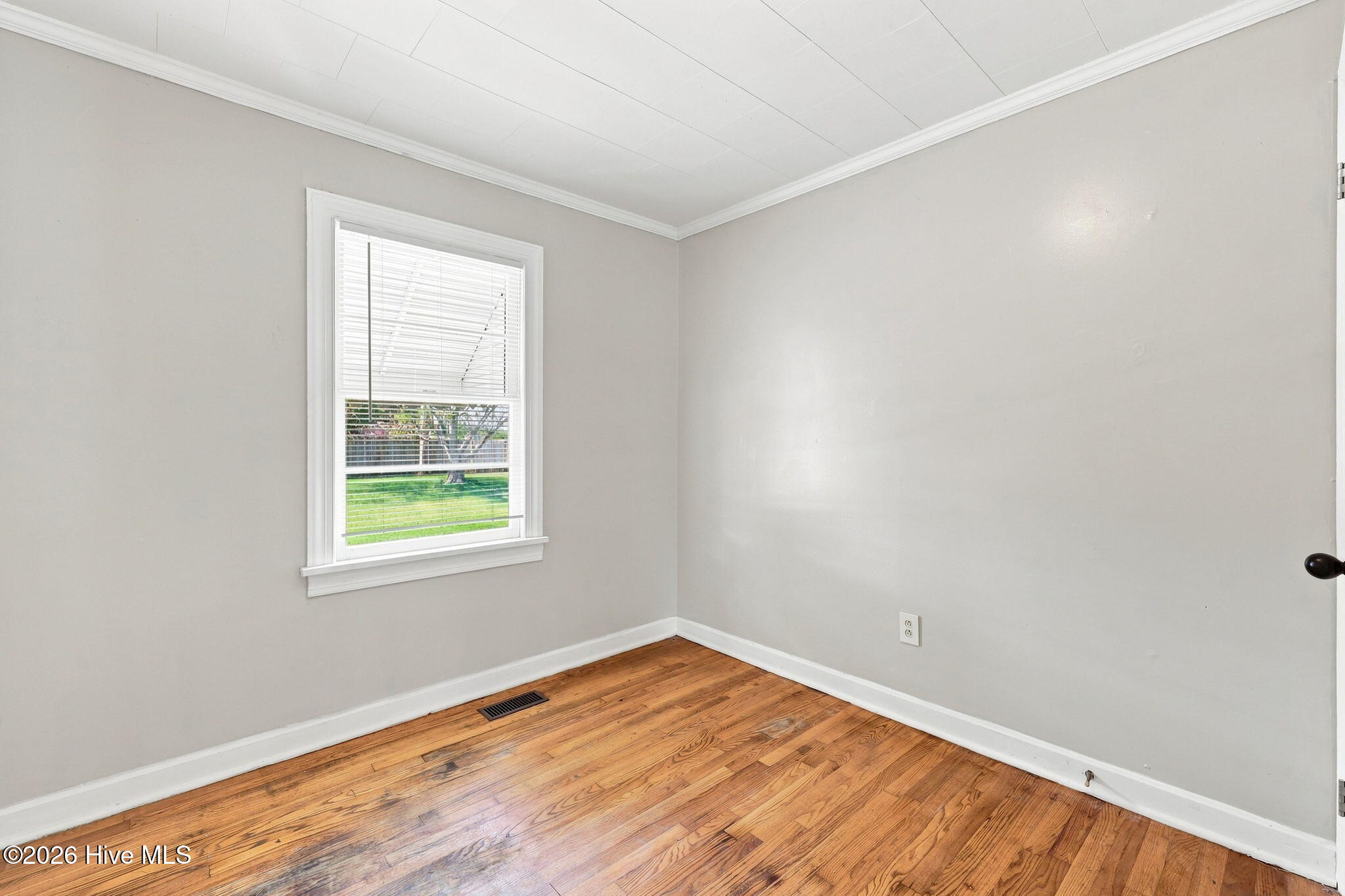 Exterior photo of 205 N Edgewood Avenue, Williamston, NC 27892. MLS: 100594525