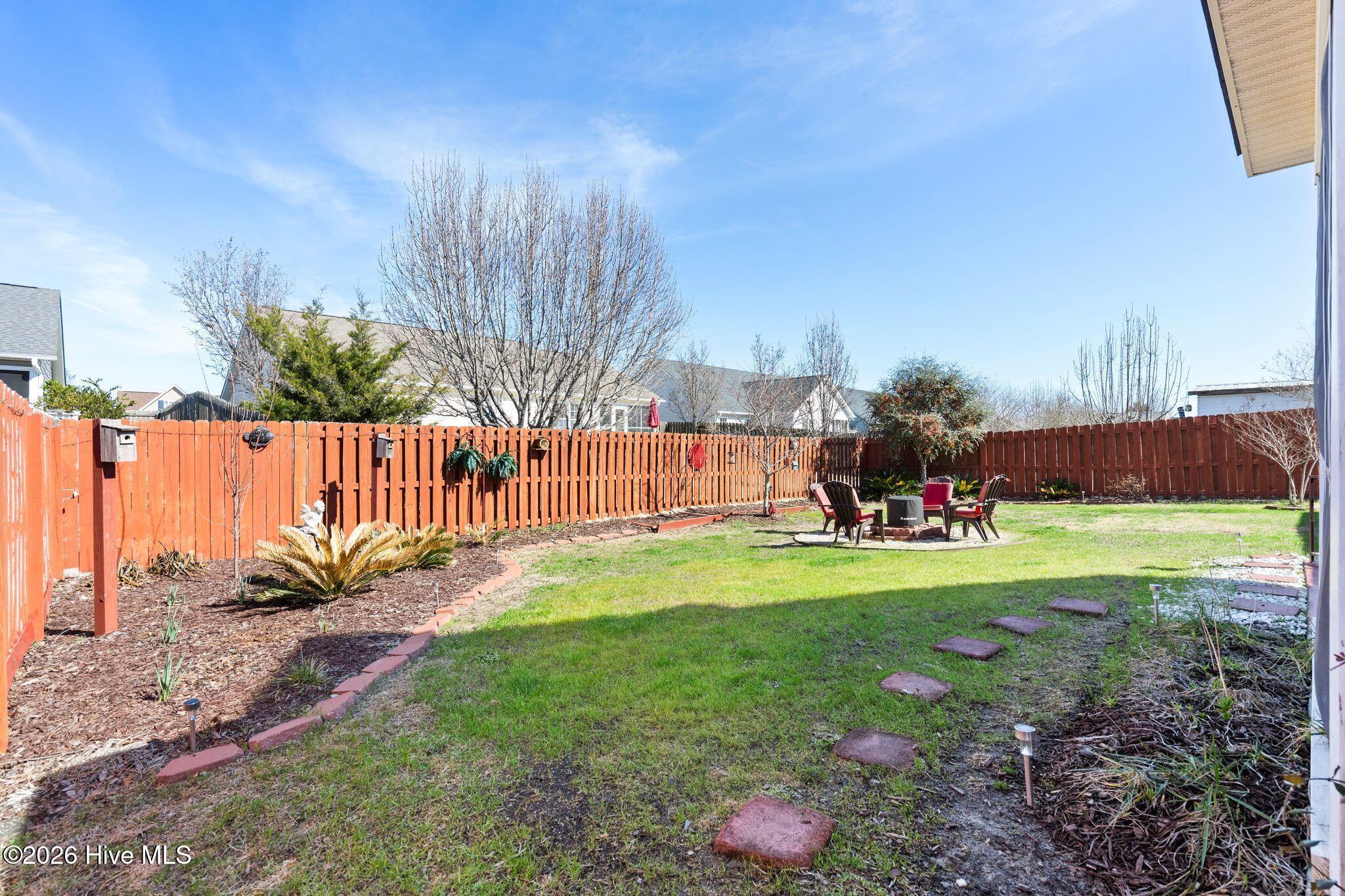 100554747 | Photo 33