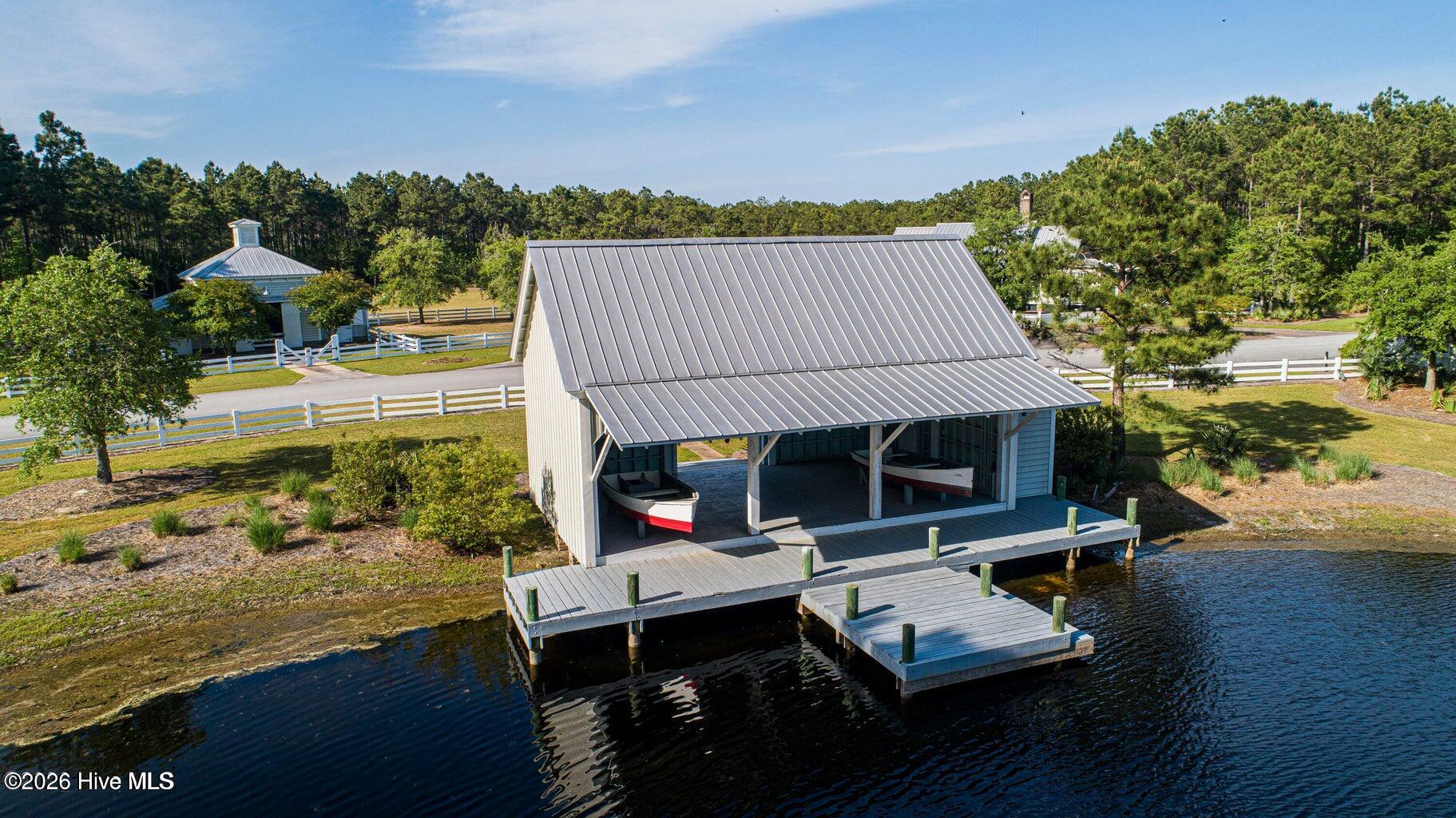 232 21 Oyster Point Road,Oriental