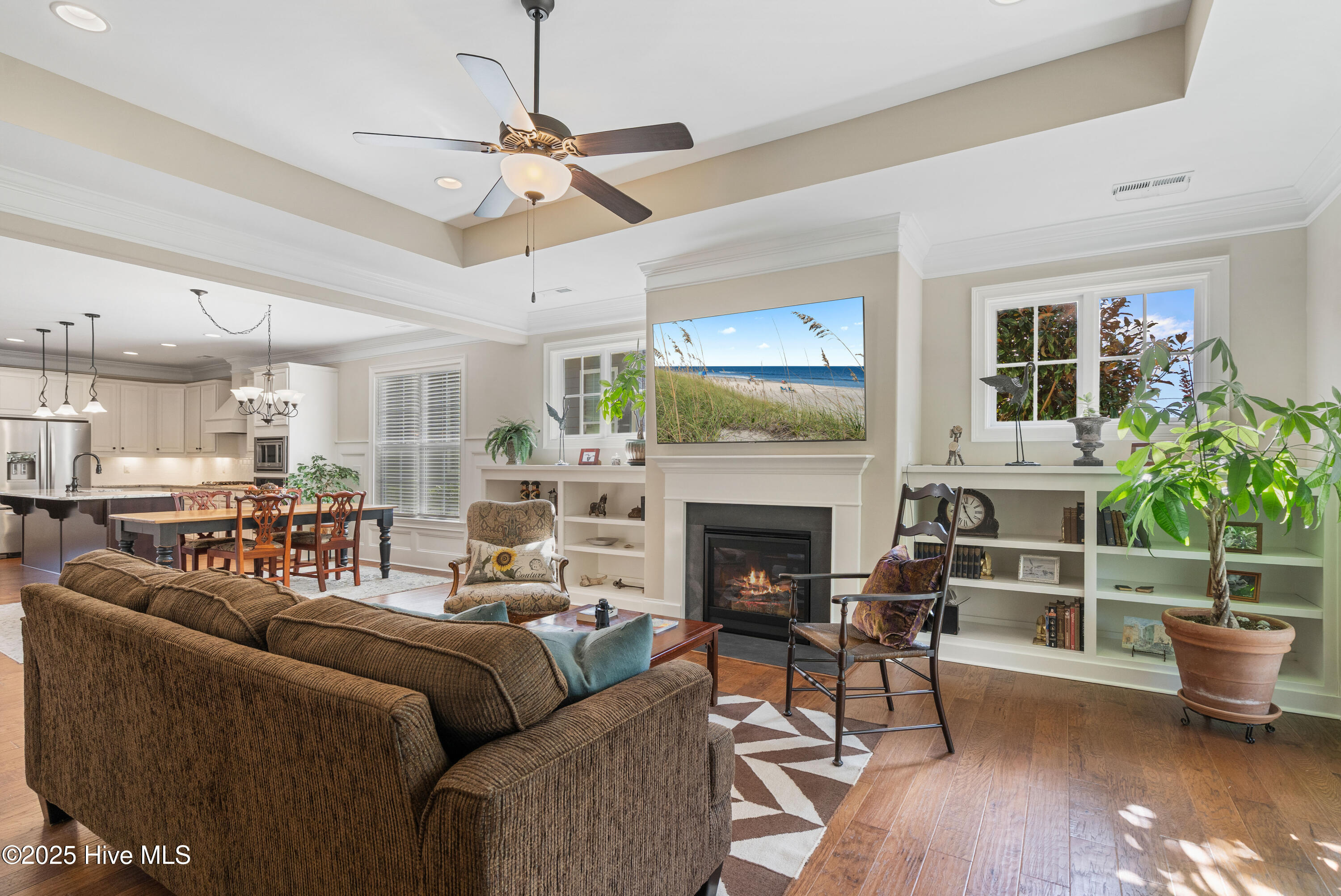 100539660 | Photo 25