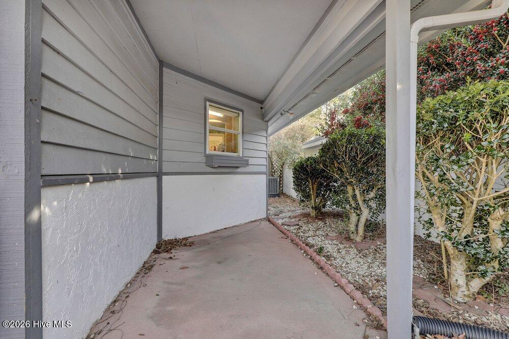 100556294 | Photo 31