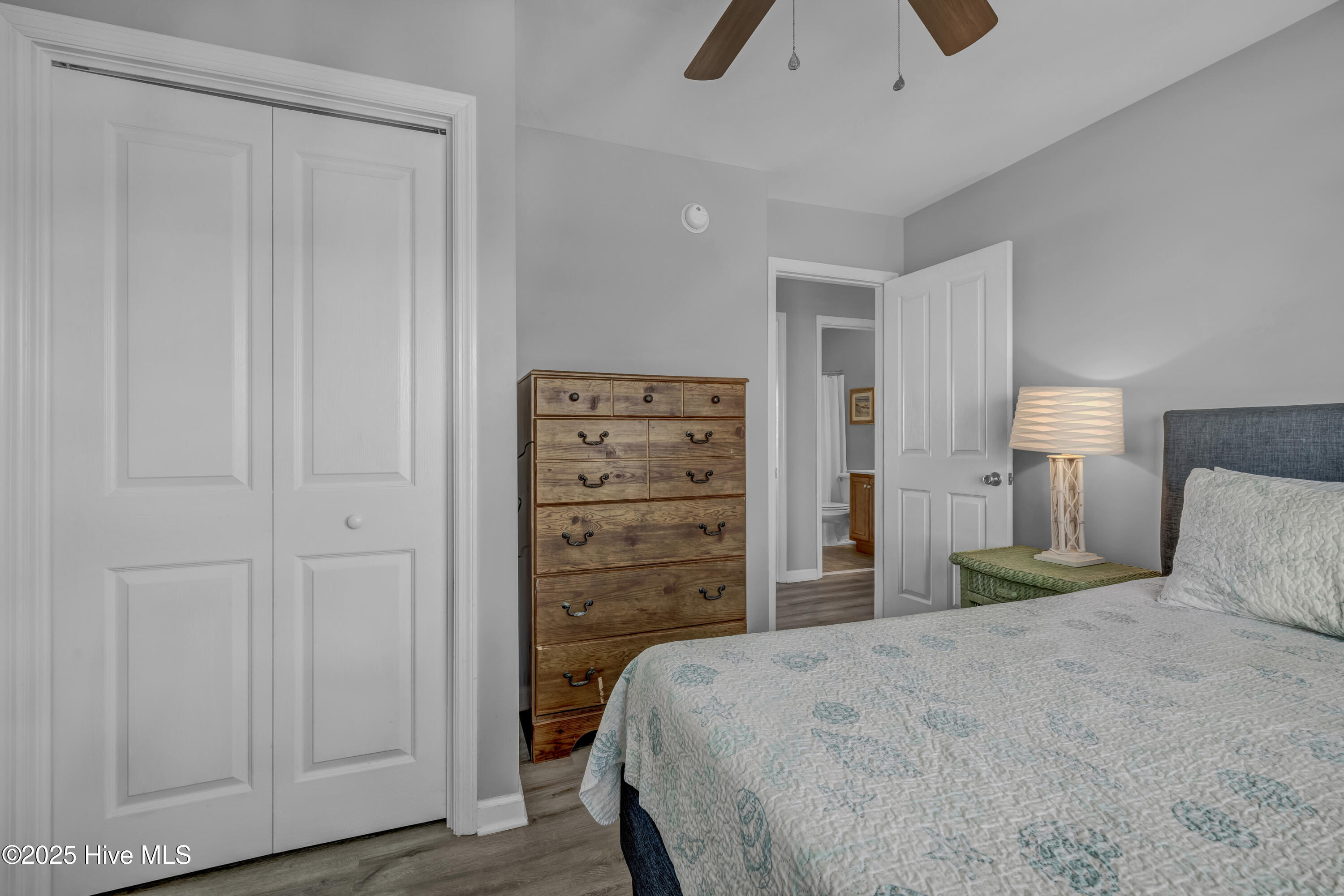 100511067 | Photo 21