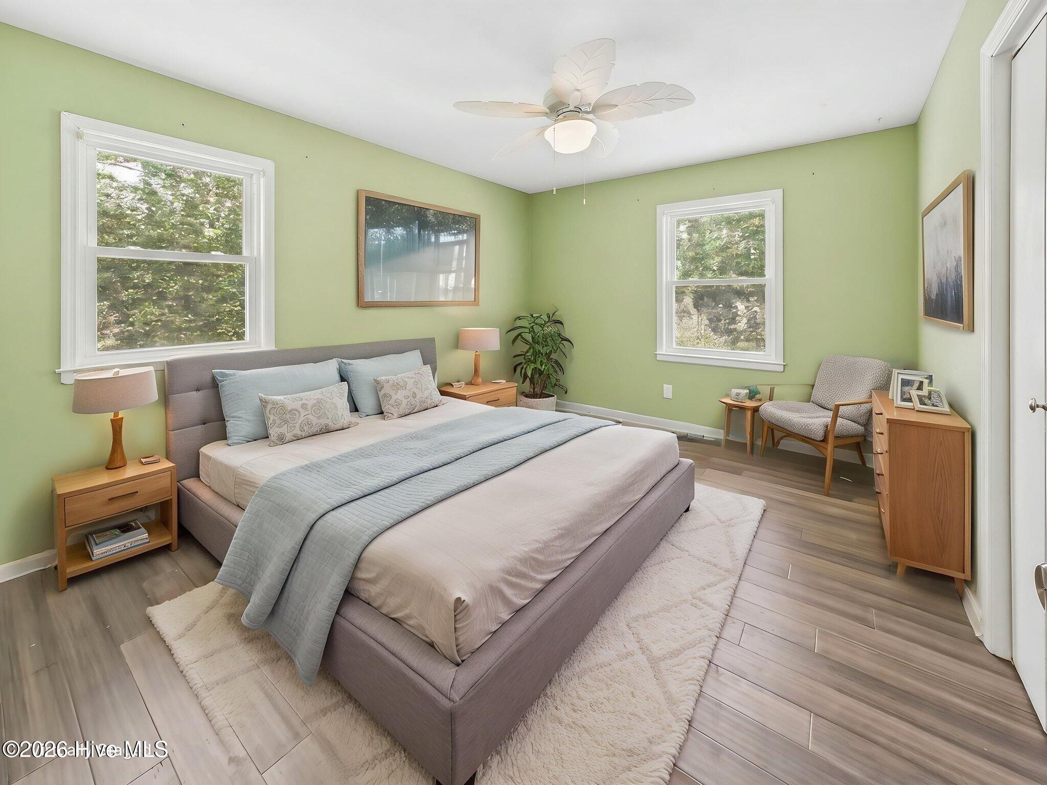 38-web-or-mls-CAM06353G6-PR0009-STILL015