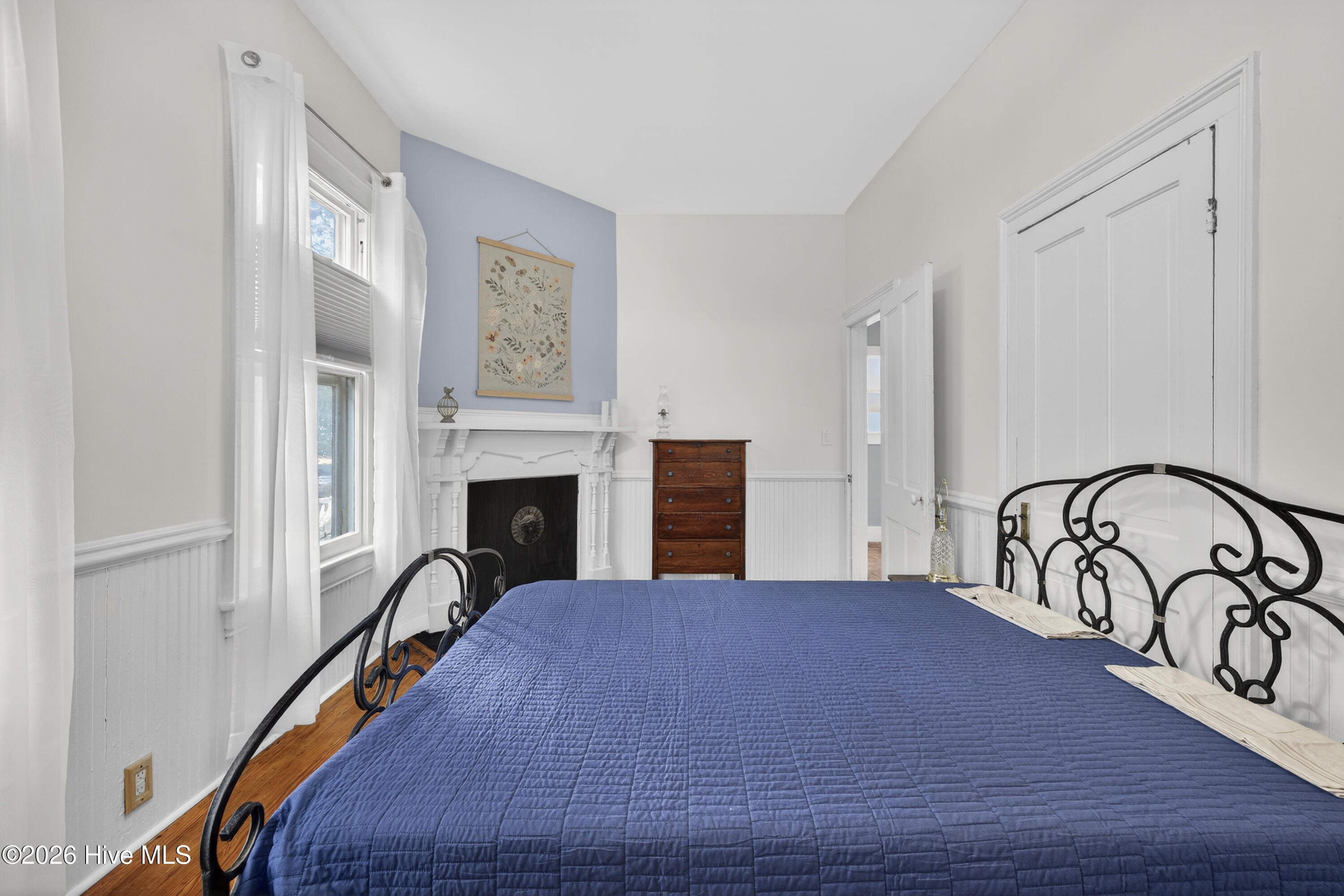 100555713 | Photo 24