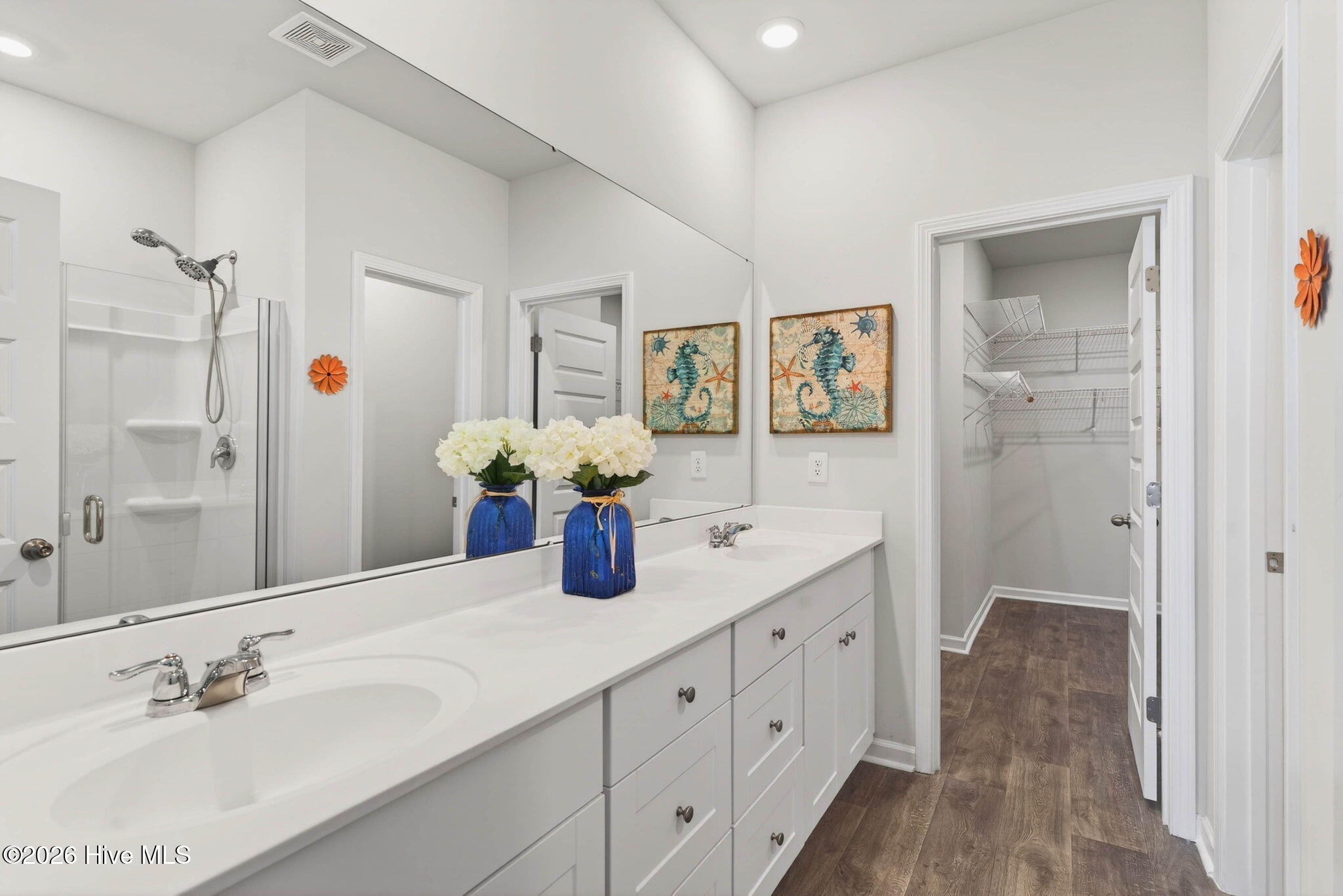 100564672 | Photo 19