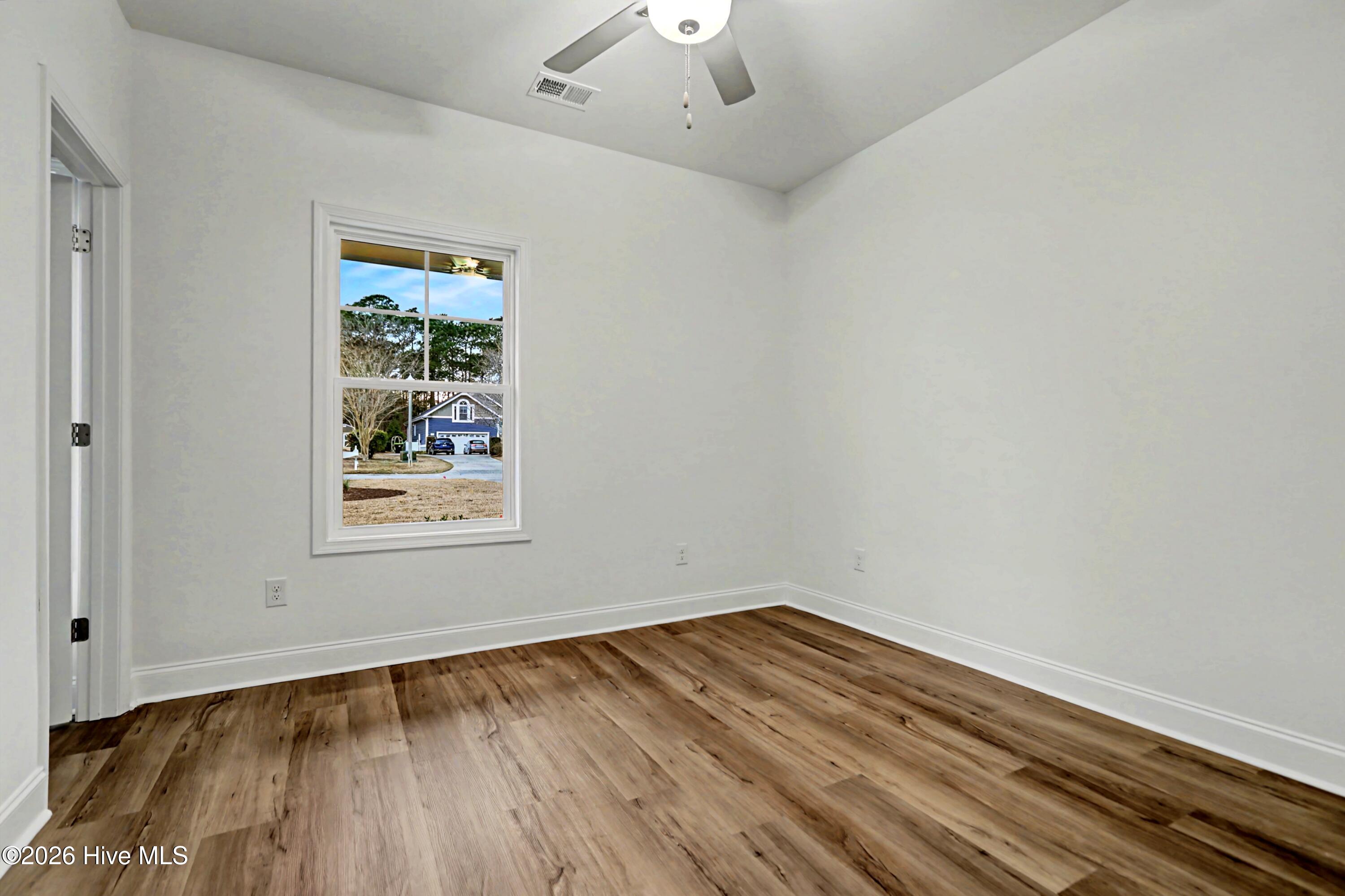 100555122 | Photo 31